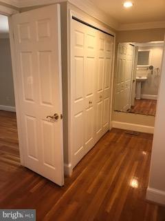 STRATHMORE AT BEL PRE - Residential Lease