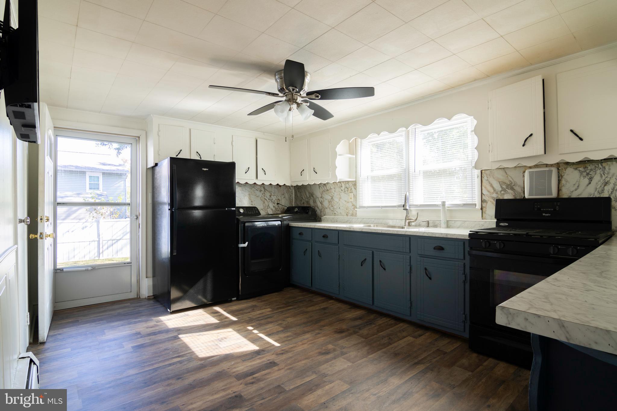 CAMBRIDGE - Residential