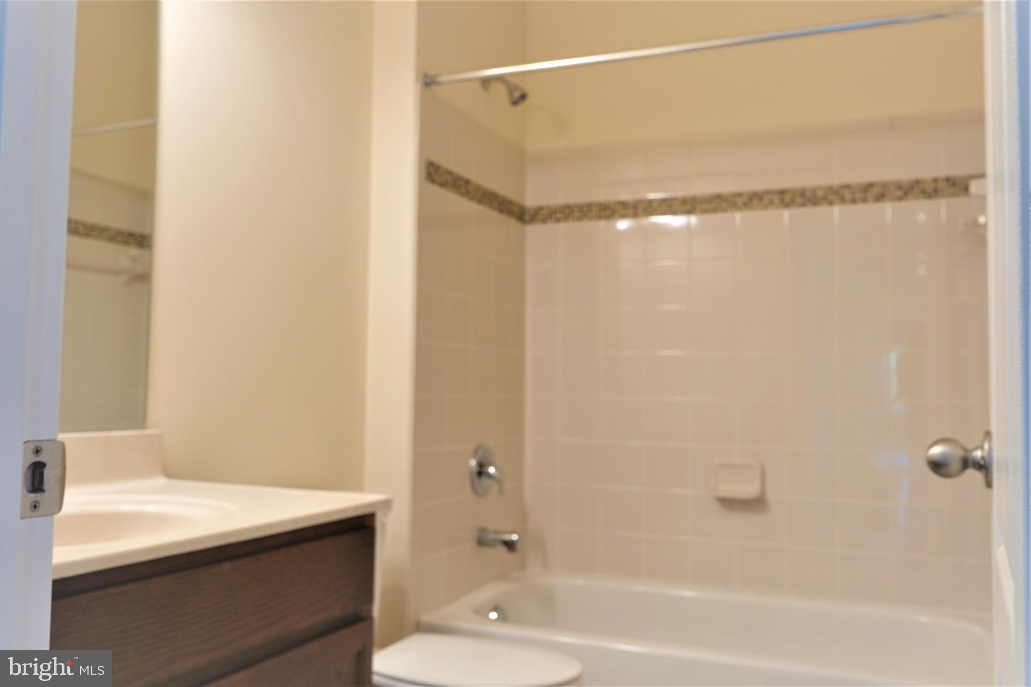 MERRIMACK PARK - Residential Lease