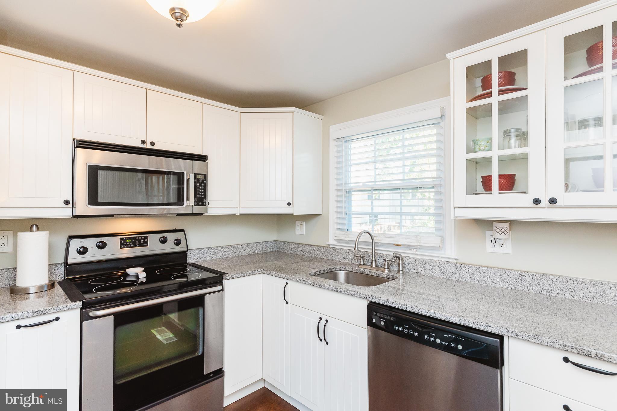 KINGS COURT - Residential