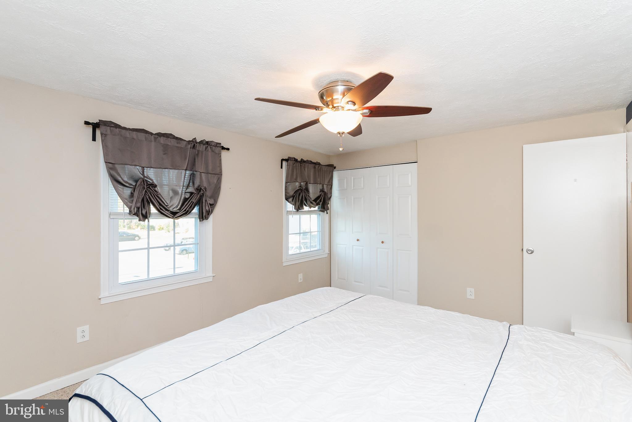 KINGS COURT - Residential