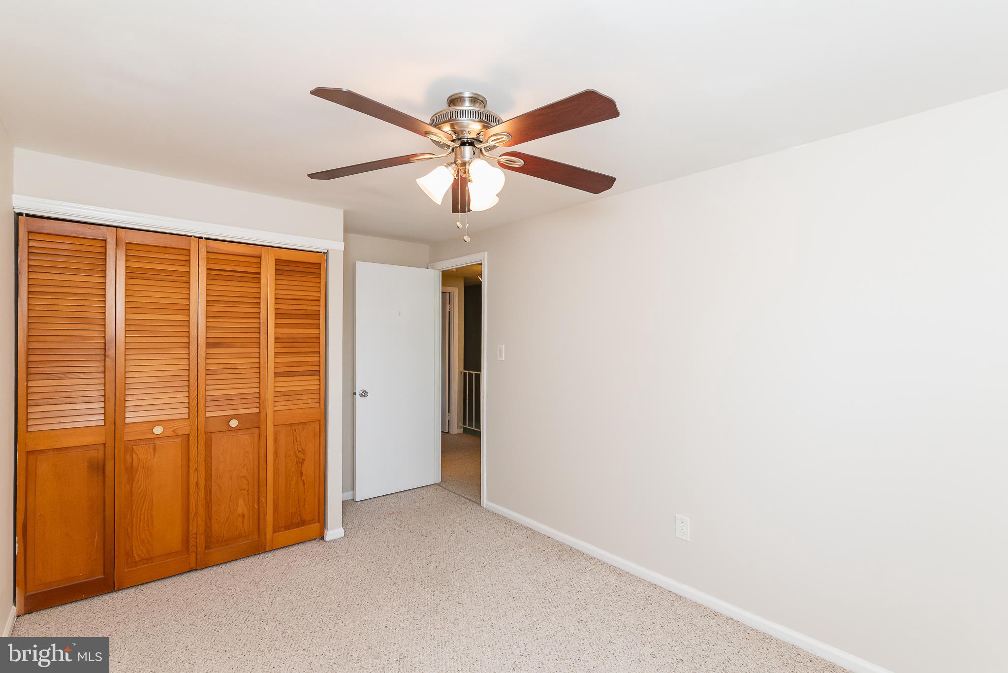 KINGS COURT - Residential