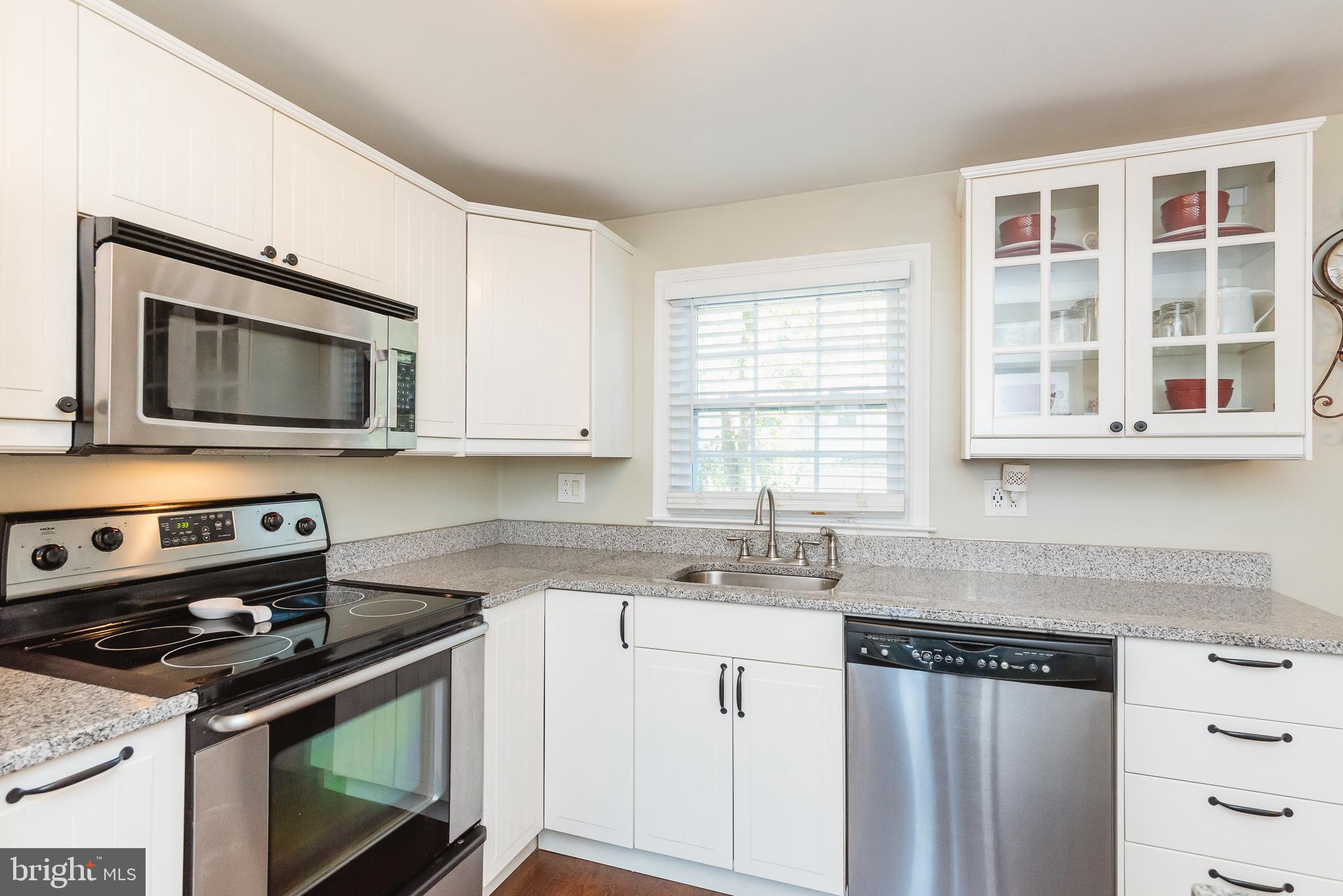 KINGS COURT - Residential