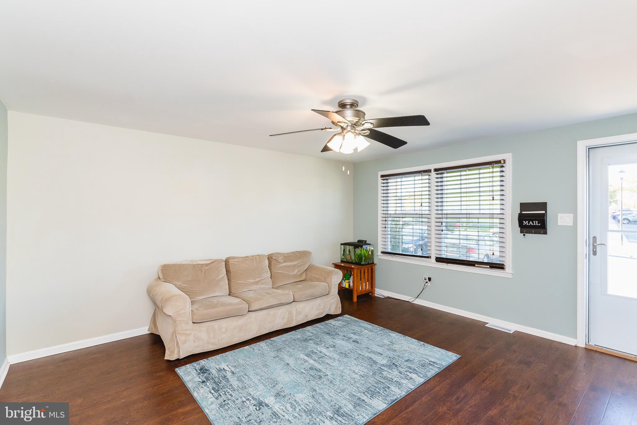 KINGS COURT - Residential