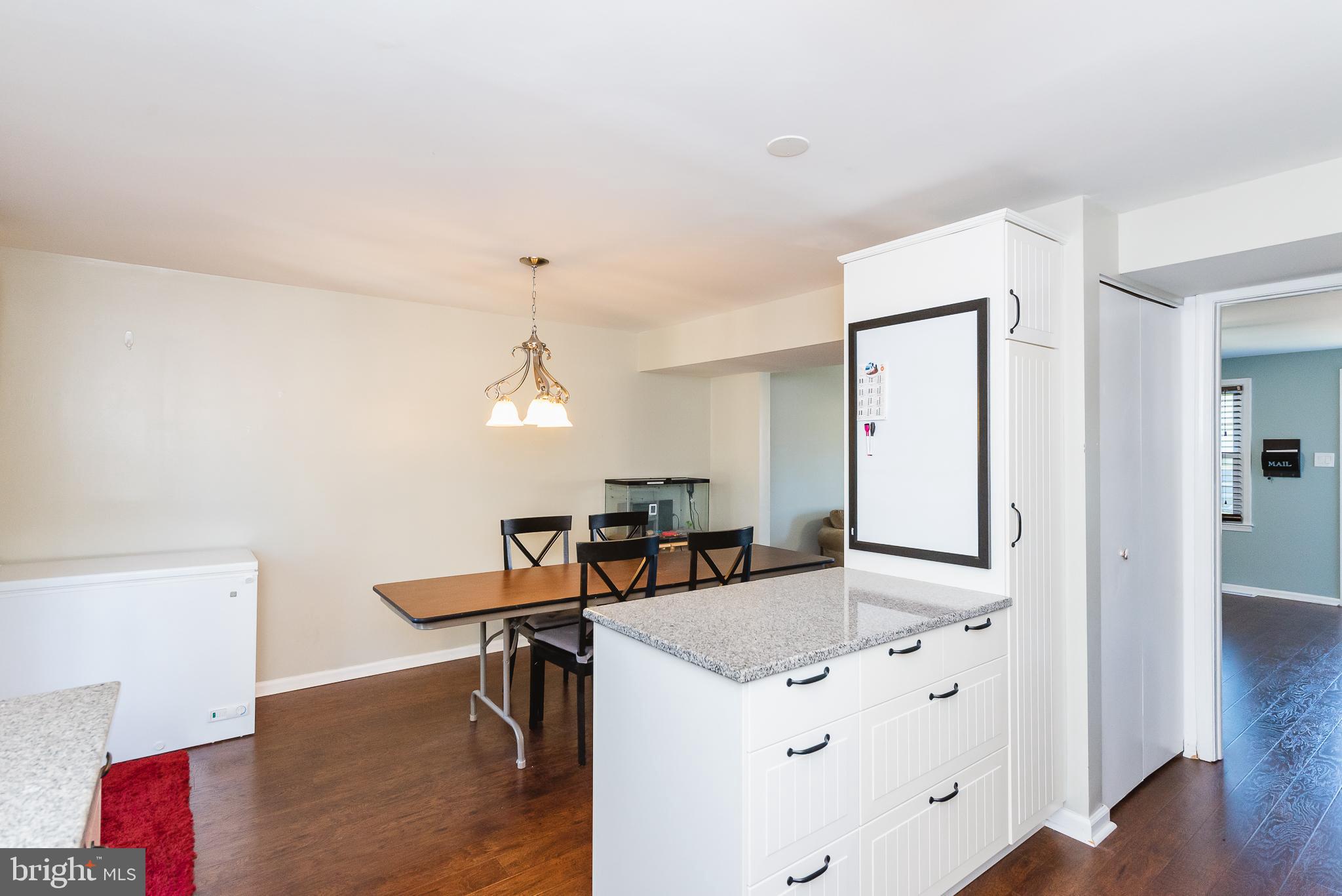 KINGS COURT - Residential