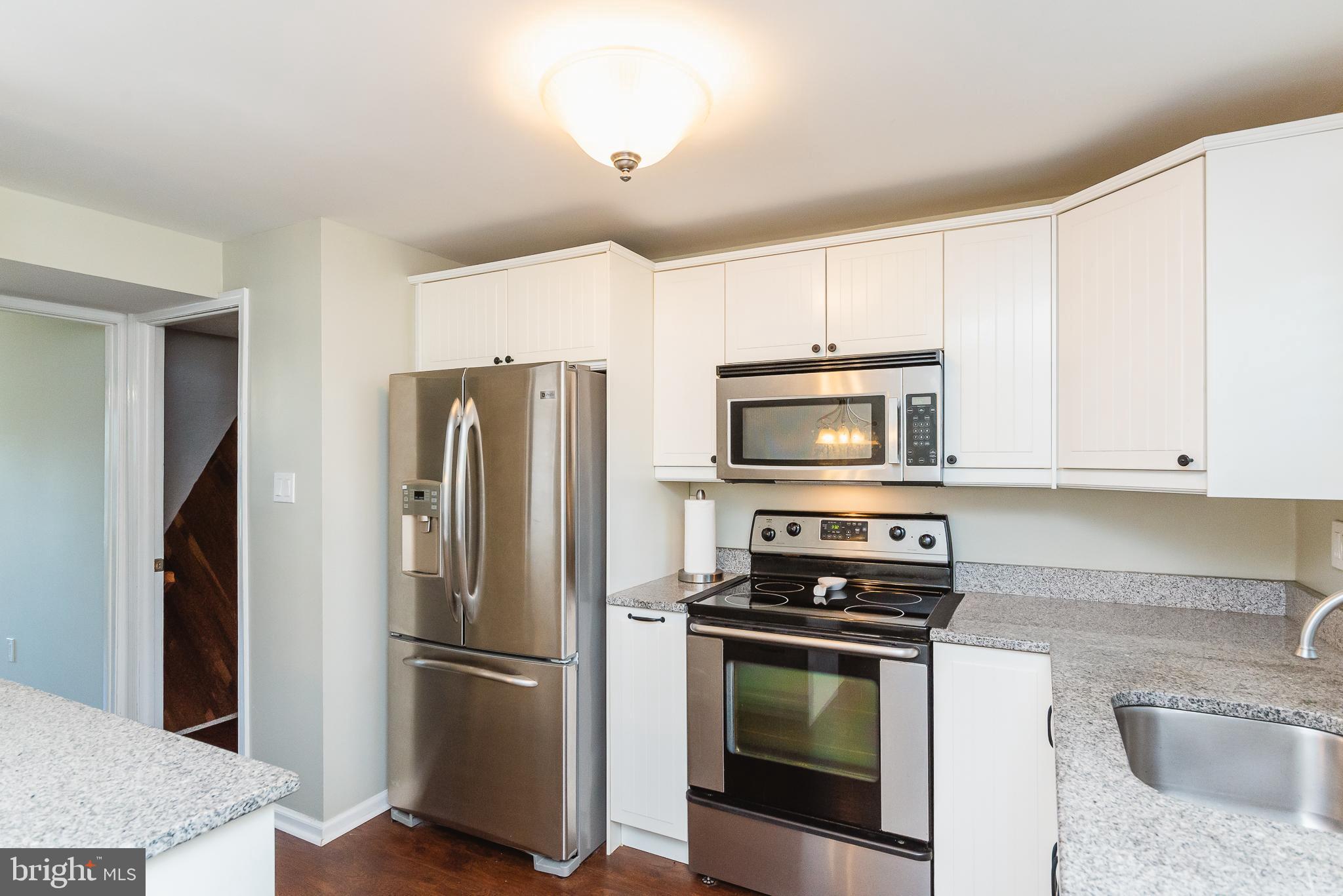 KINGS COURT - Residential