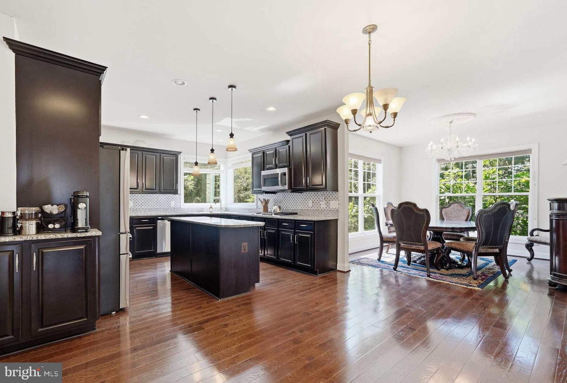 11502 ROBIN WOODS CIRCLE