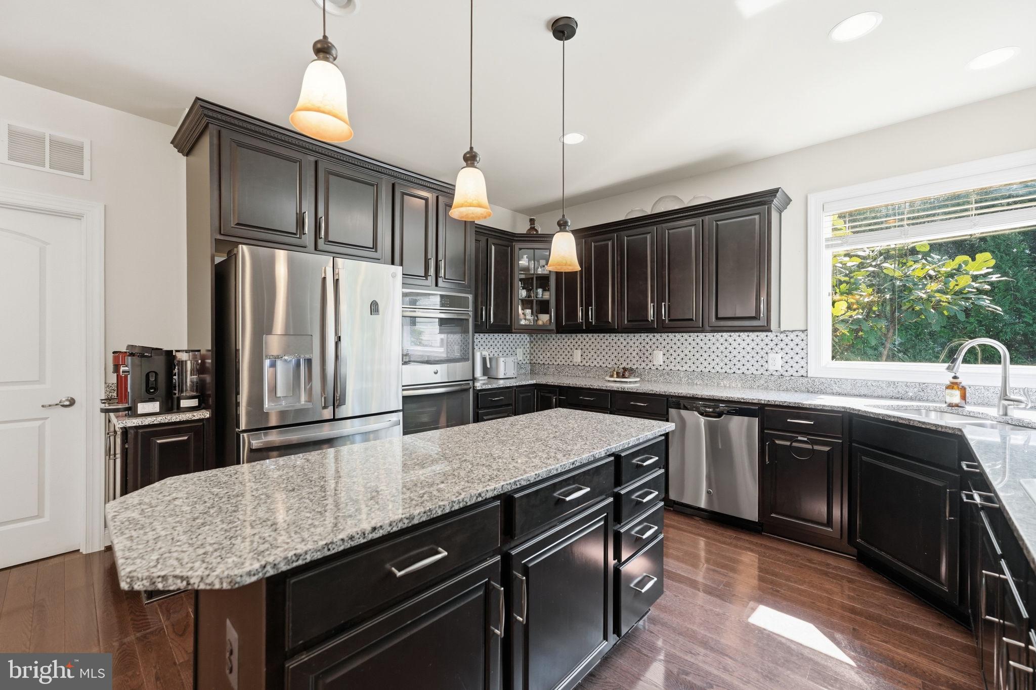 11502 ROBIN WOODS CIRCLE