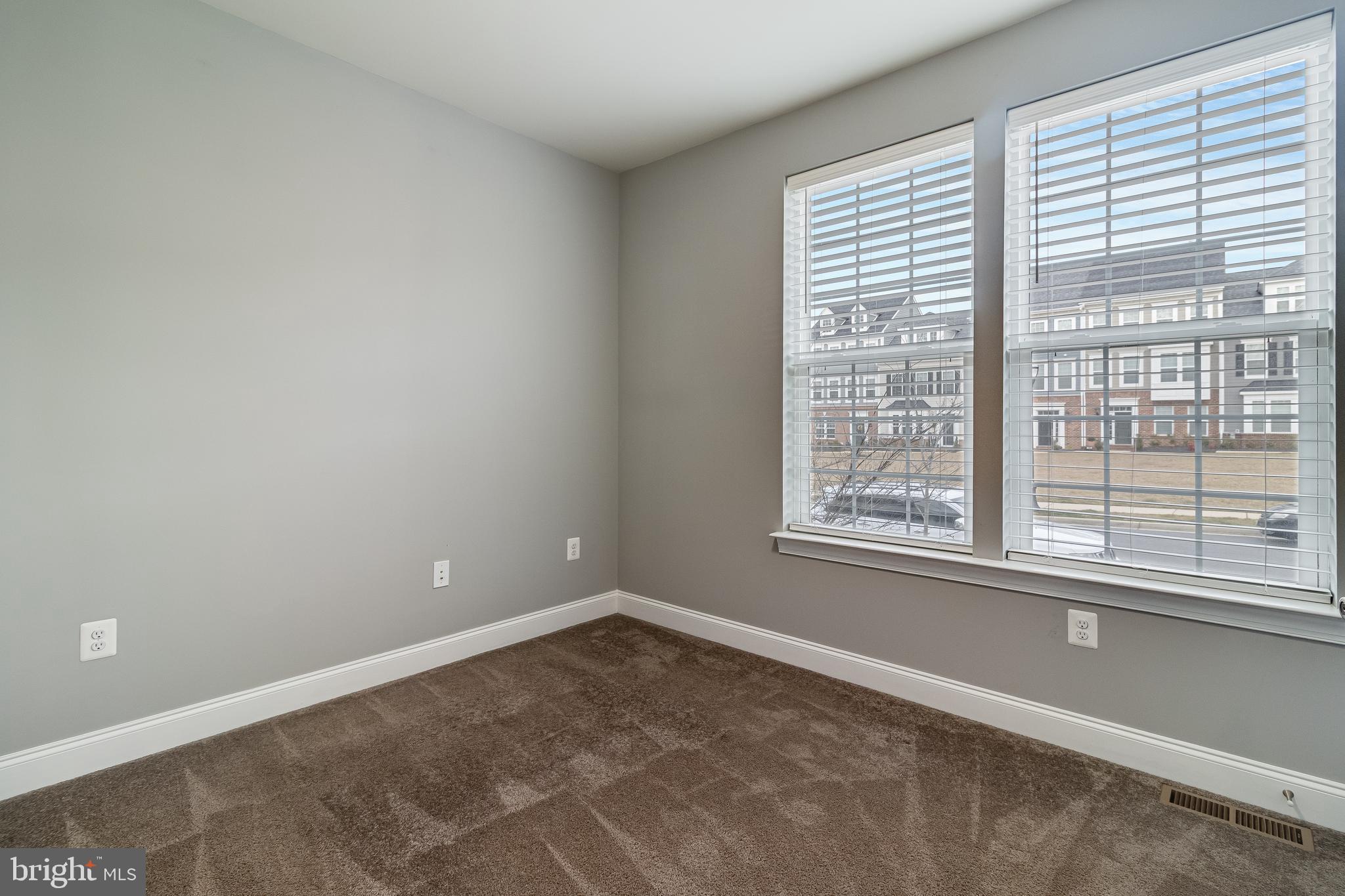 THE VILLAGES OF STEEPLECHASE - Residential