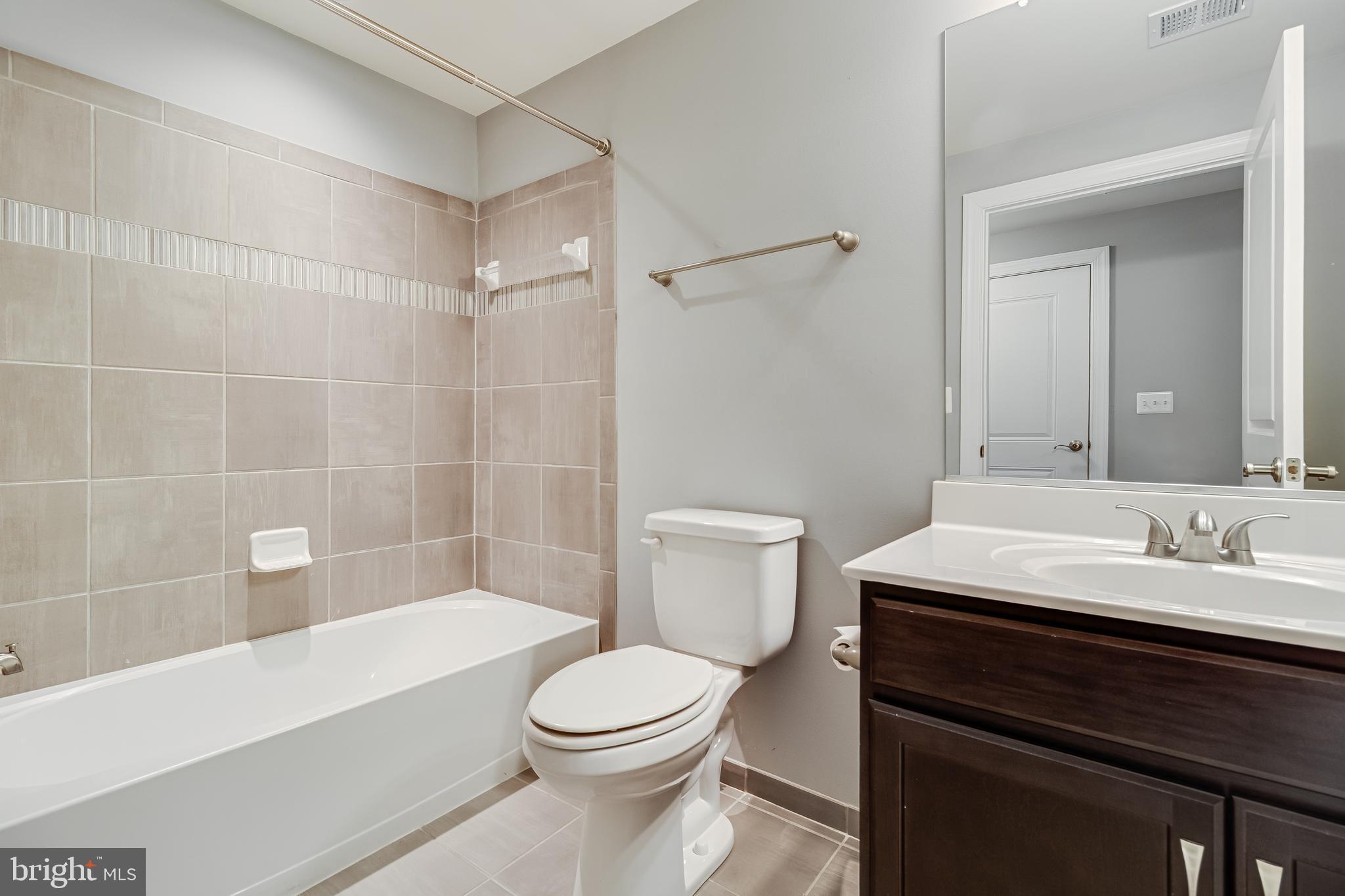 THE VILLAGES OF STEEPLECHASE - Residential