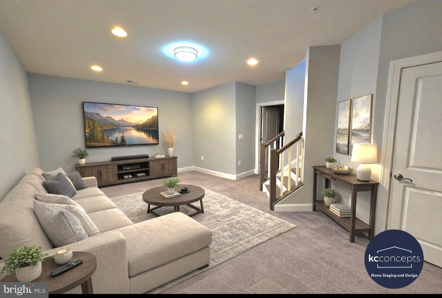 THE VILLAGES OF STEEPLECHASE - Residential