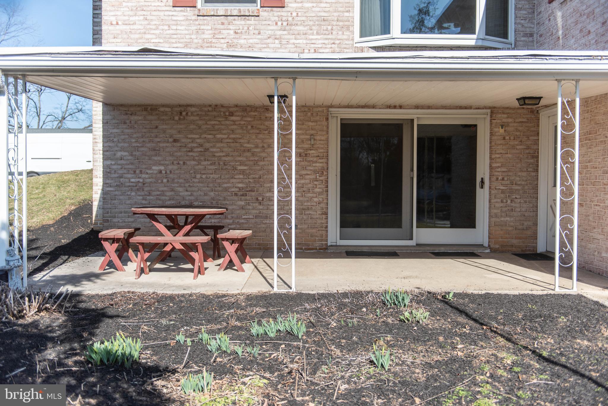 HERSHEY VILLAGE - Residential