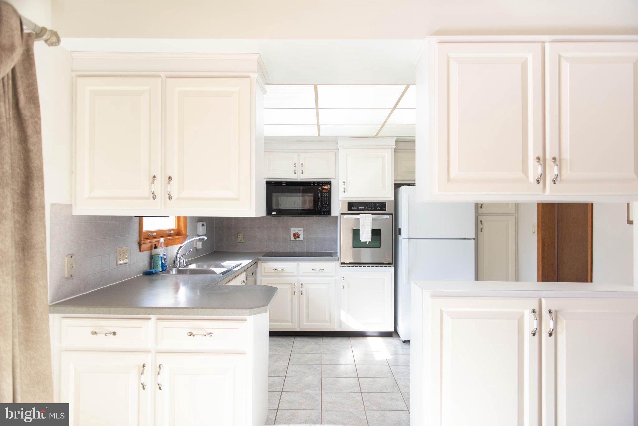 HERSHEY VILLAGE - Residential