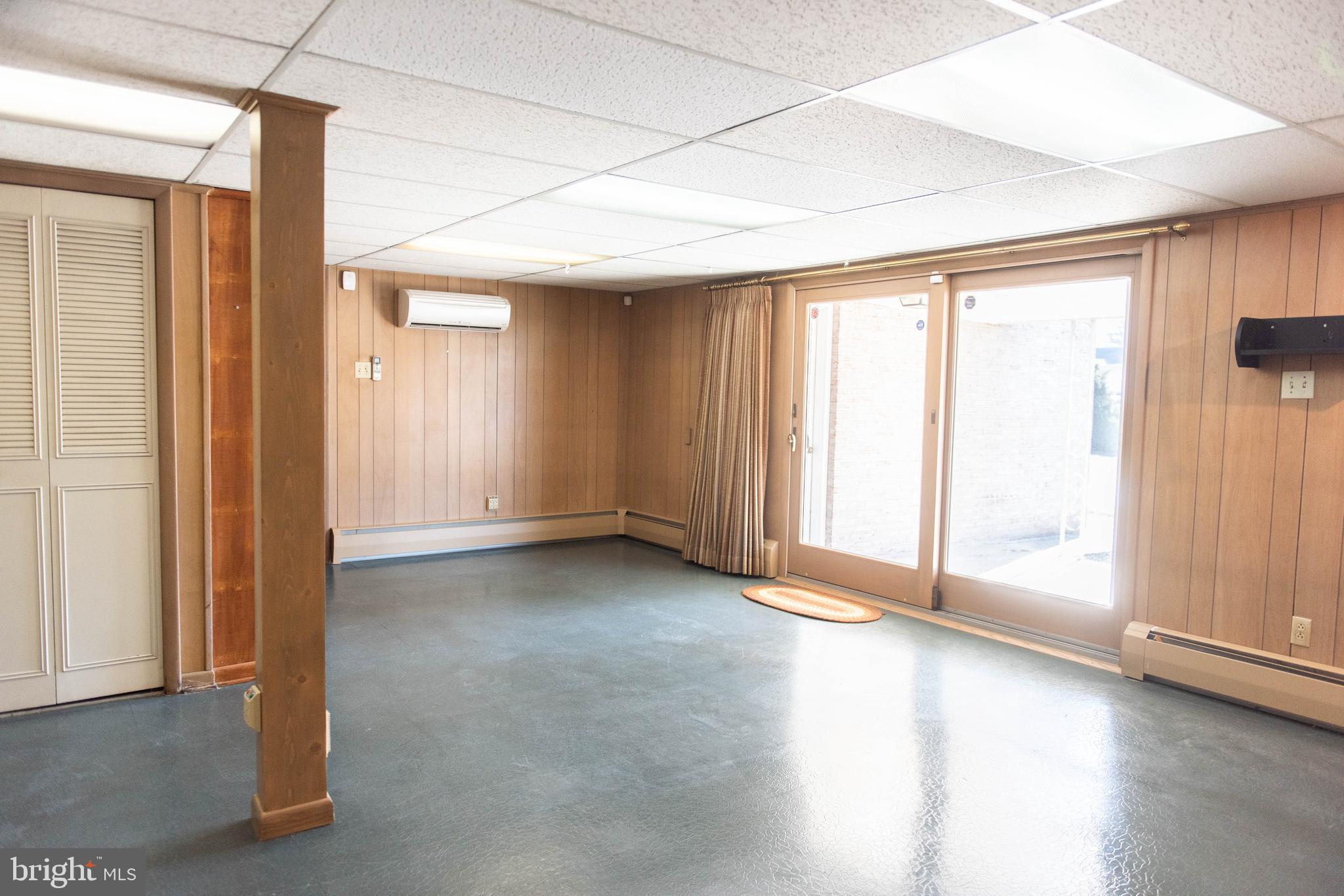 HERSHEY VILLAGE - Residential