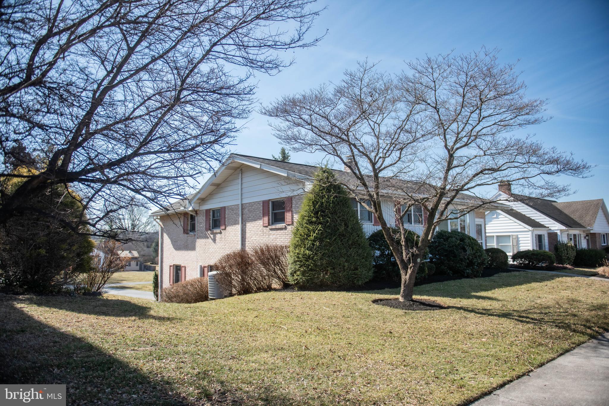 HERSHEY VILLAGE - Residential