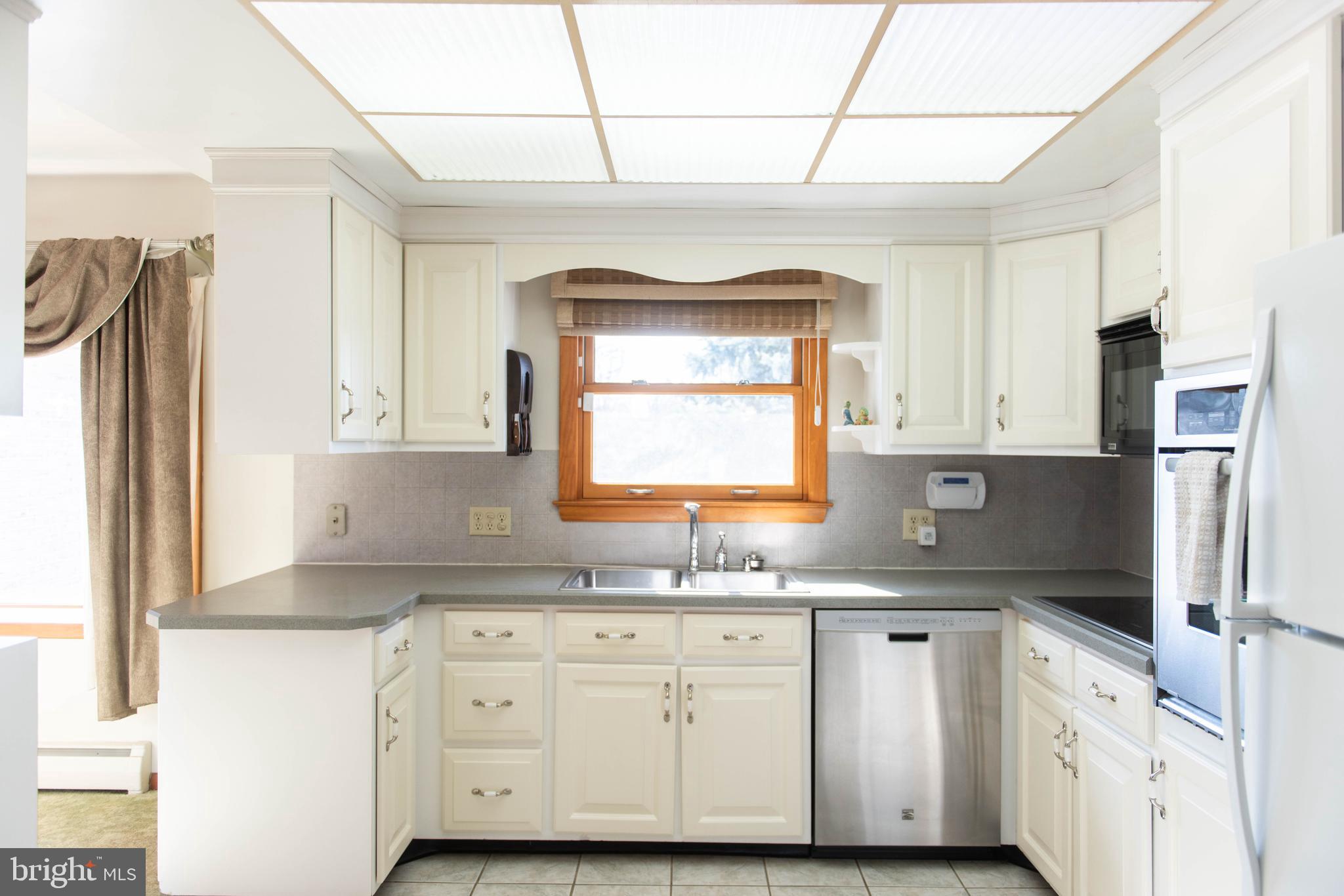 HERSHEY VILLAGE - Residential