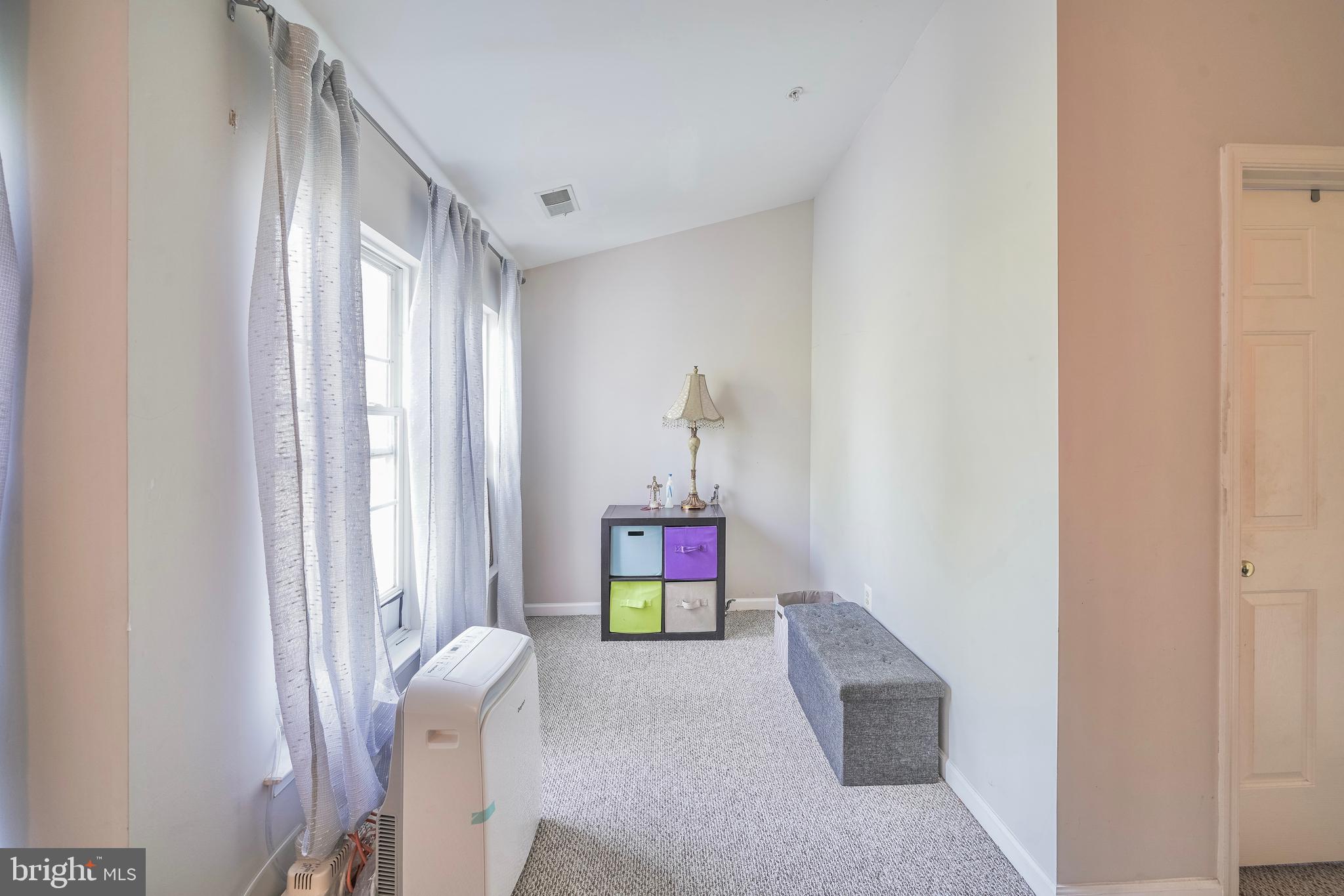 WALNUT RIDGE - Residential