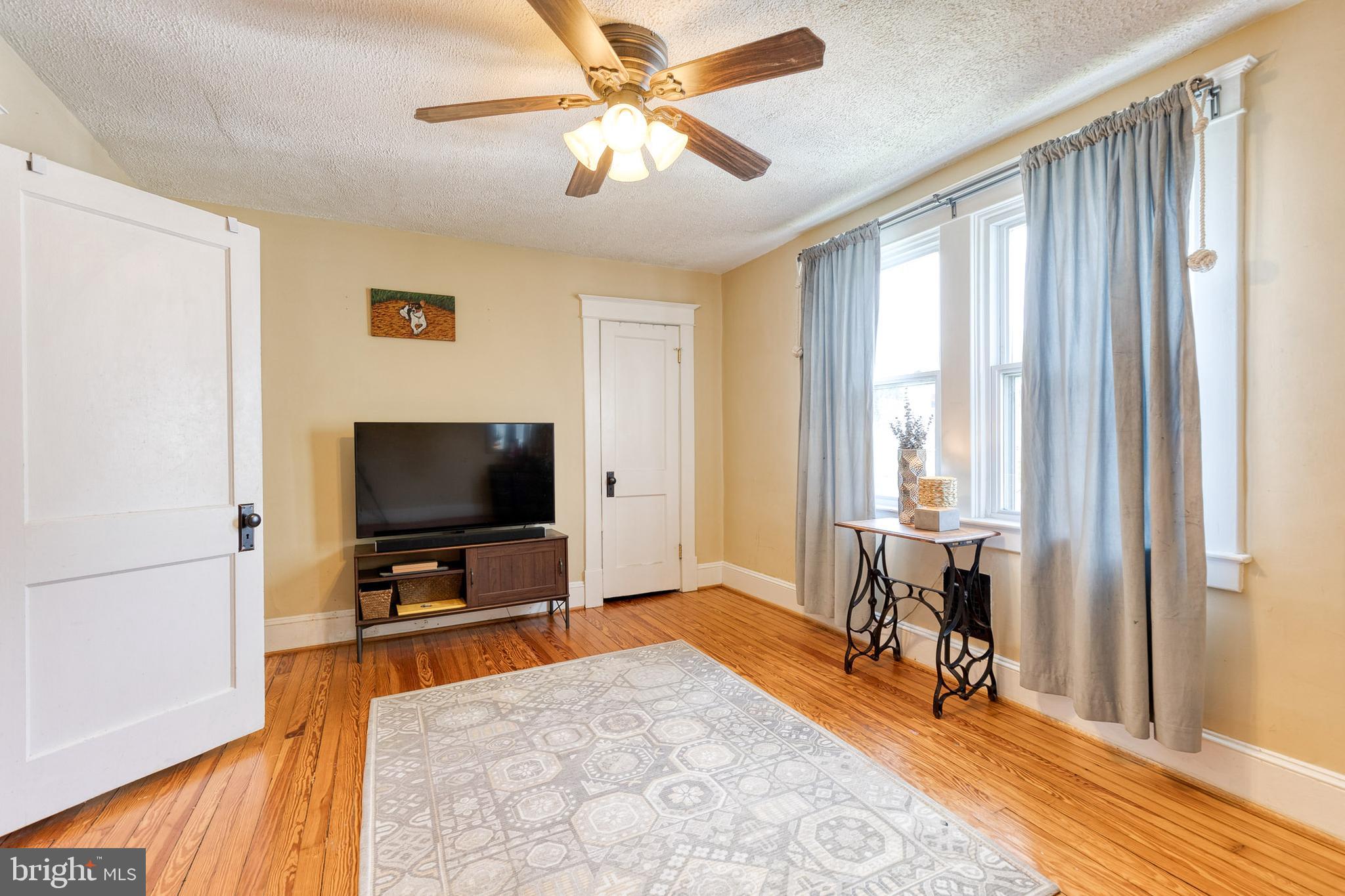 WALTHERSON - Residential