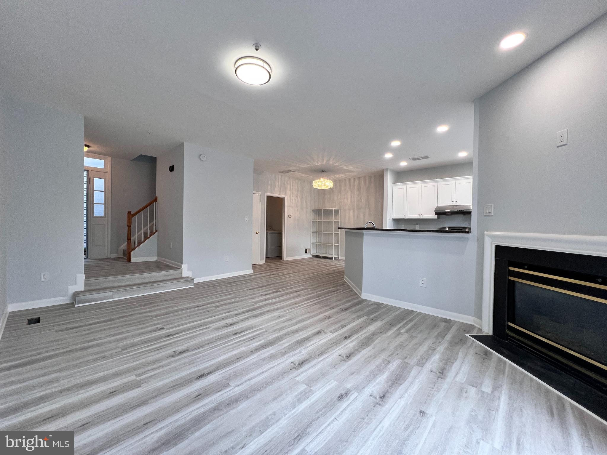 18089 ROYAL BONNET CIRCLE