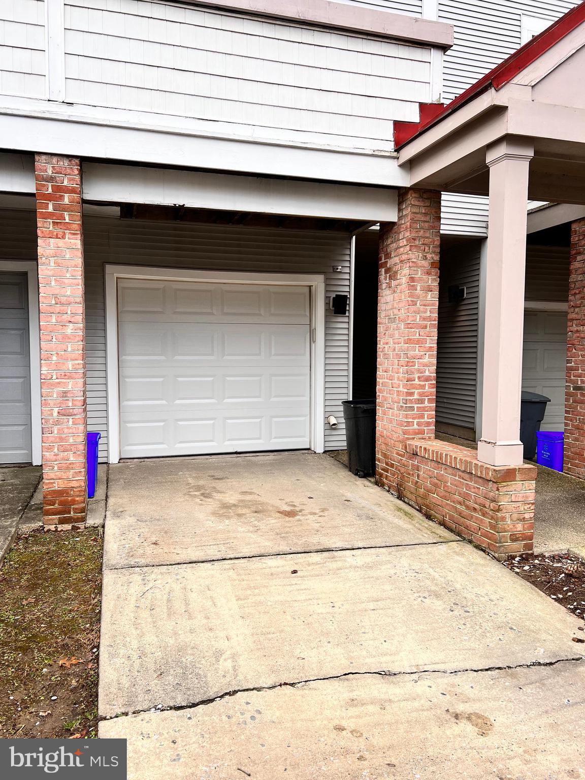 ODEND HAL - Residential Lease