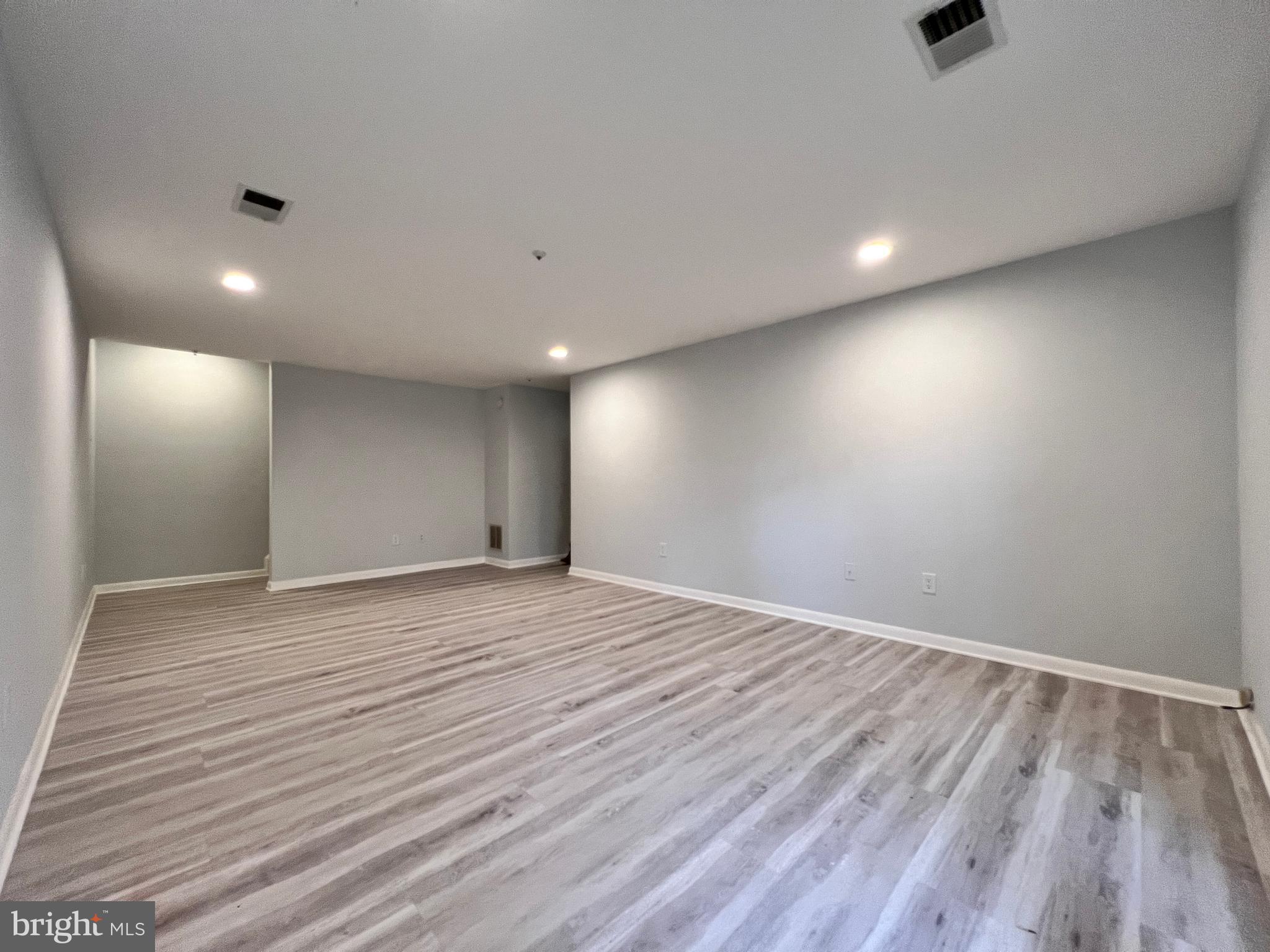 ODEND HAL - Residential Lease