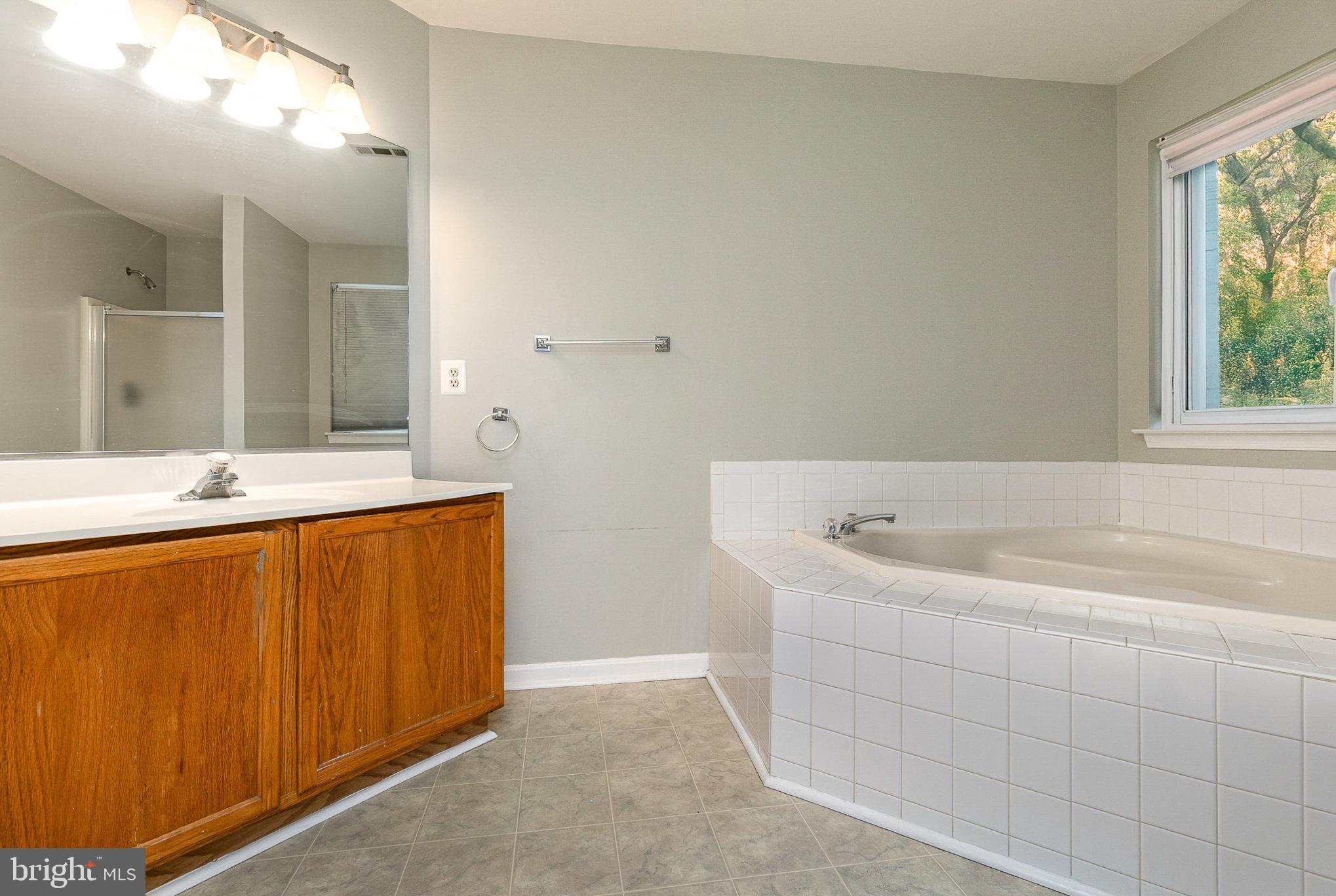 LANCASTER GATE - Residential