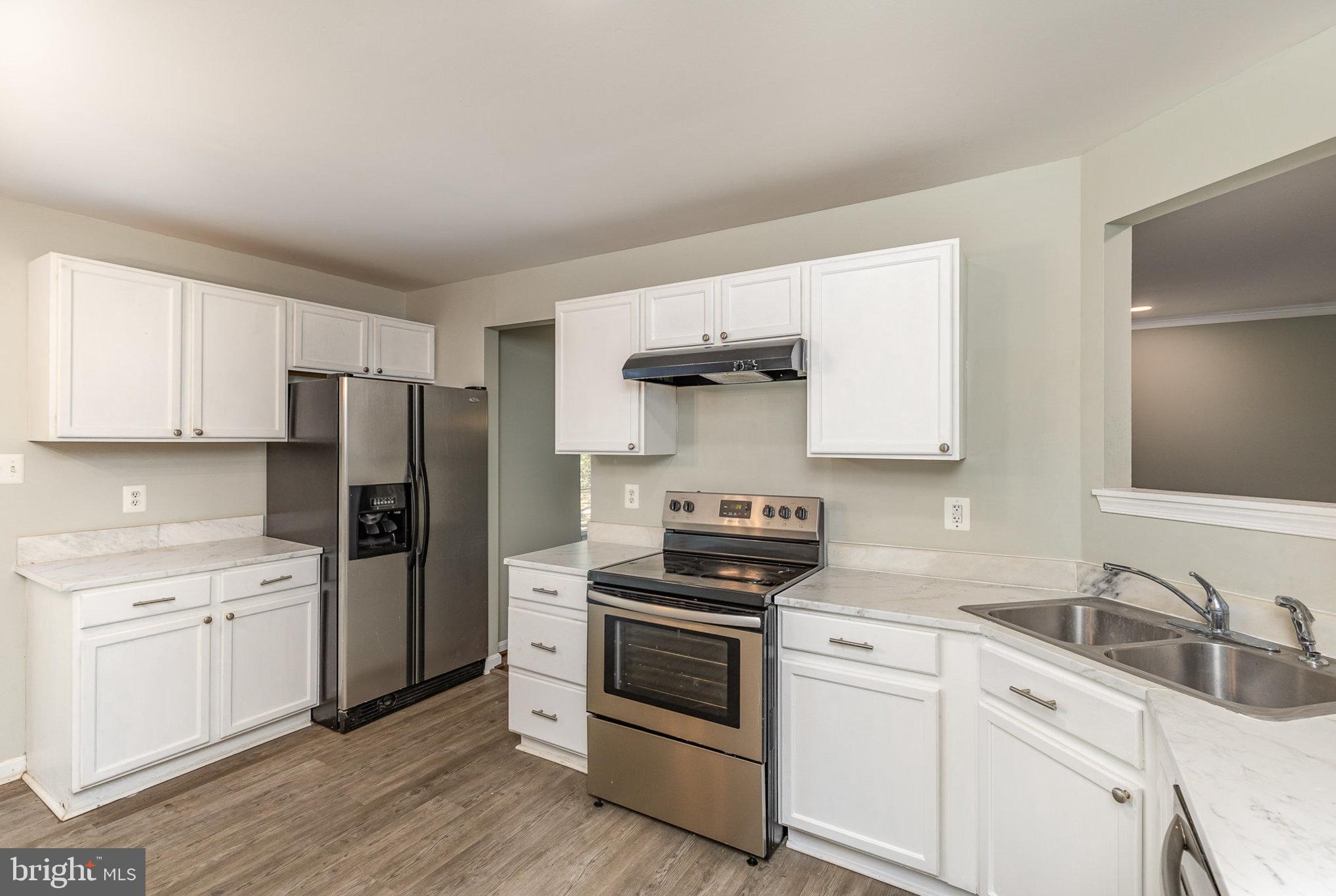 LANCASTER GATE - Residential