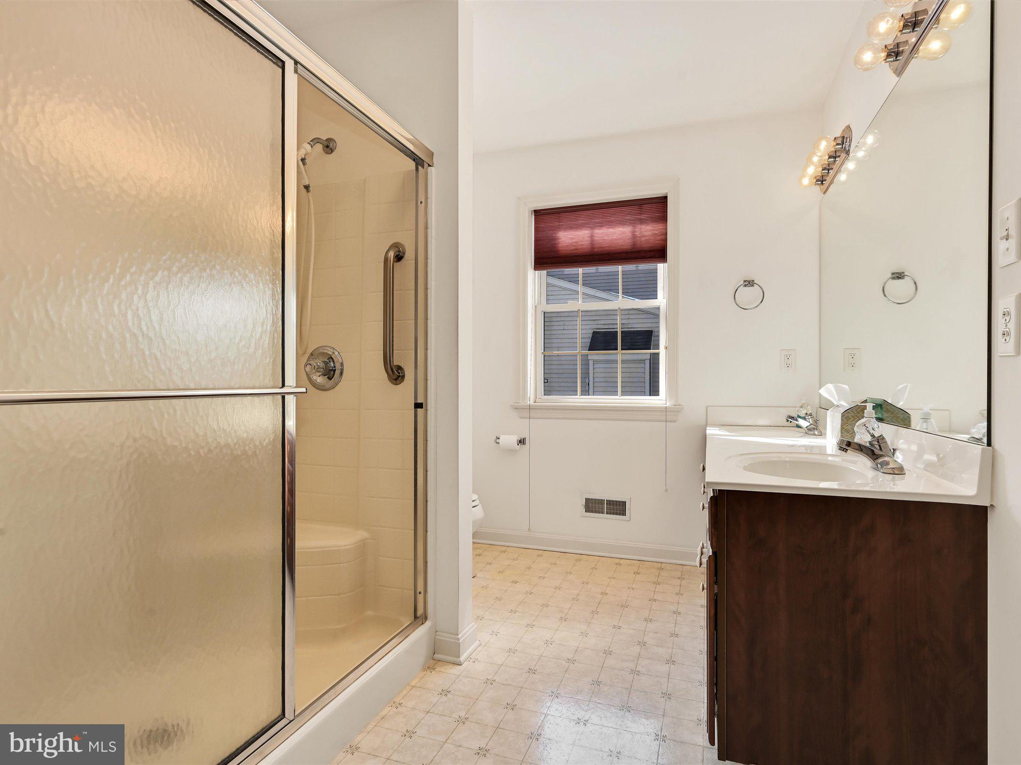 RED ROSE COMMONS - Residential