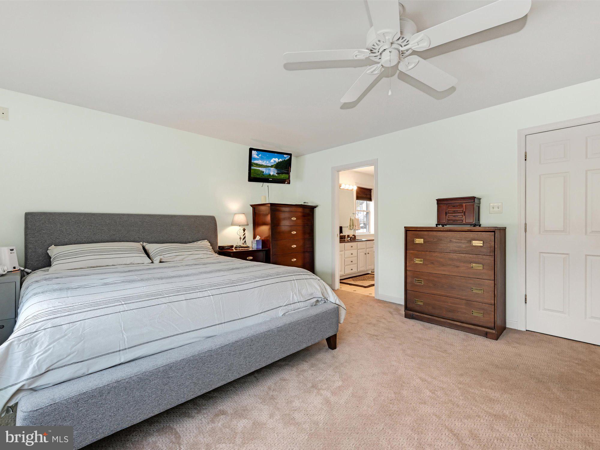 RED ROSE COMMONS - Residential
