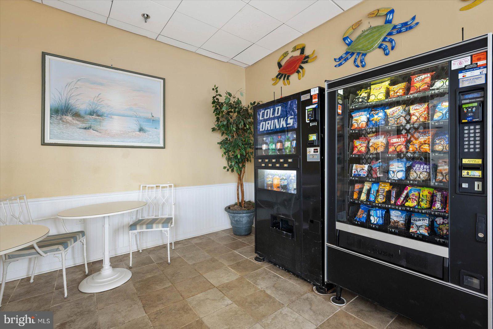 11000 COASTAL HIGHWAY 403