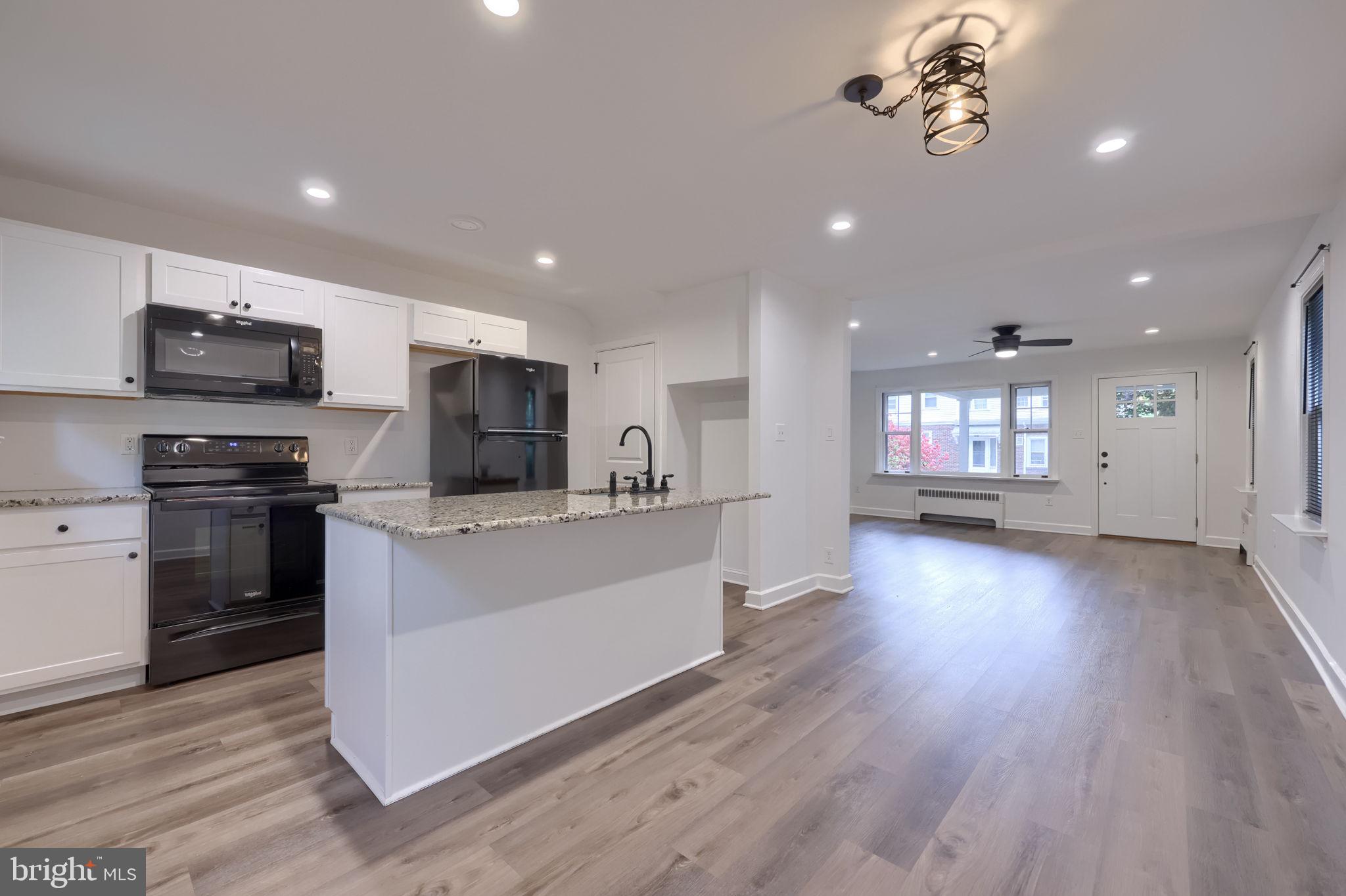HAMILTON PARK - Residential