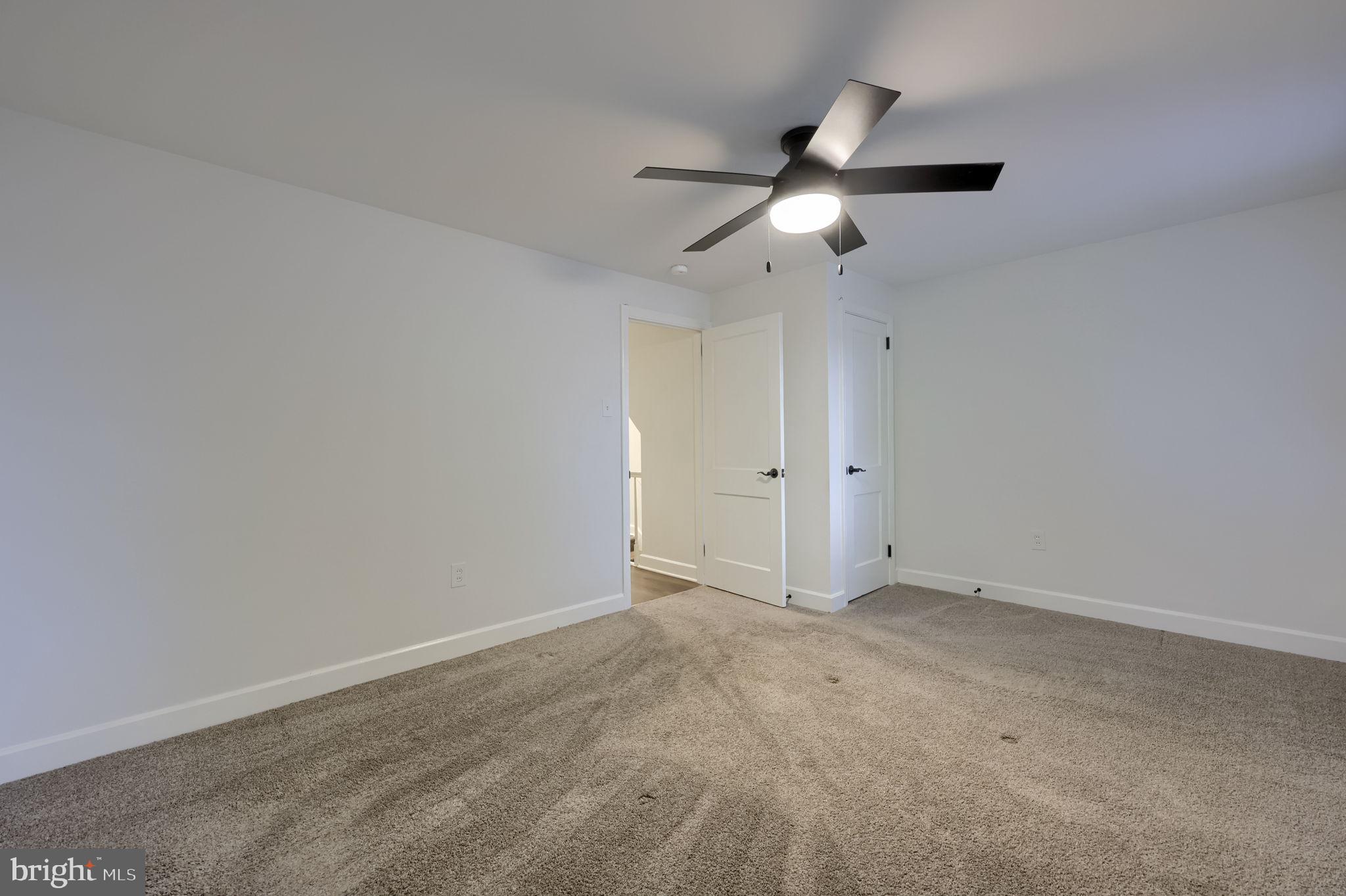 HAMILTON PARK - Residential