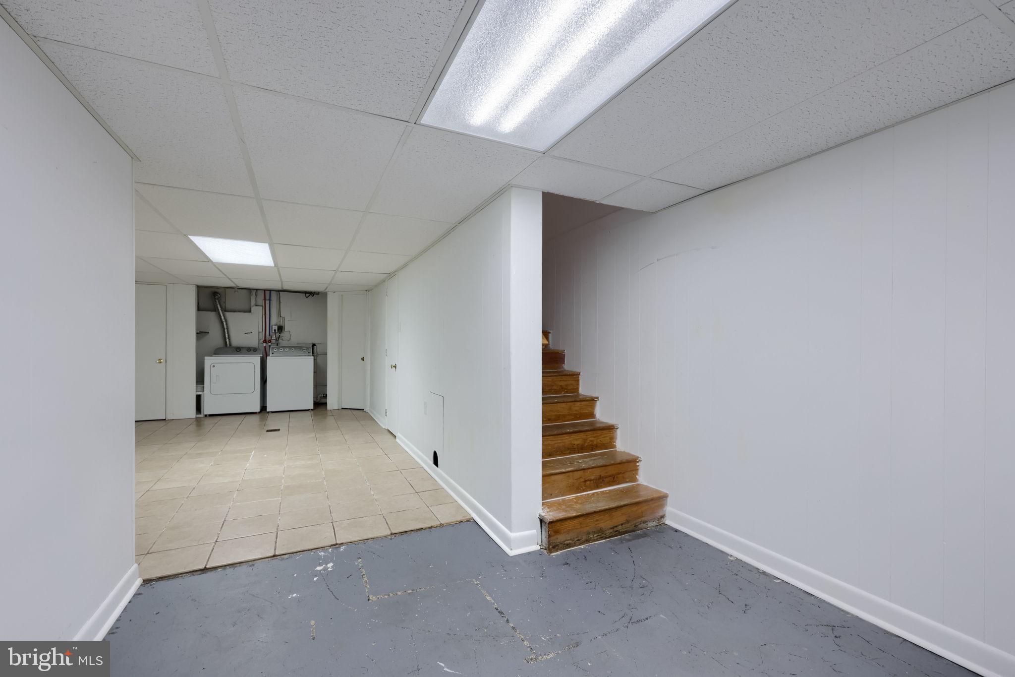 HAMILTON PARK - Residential