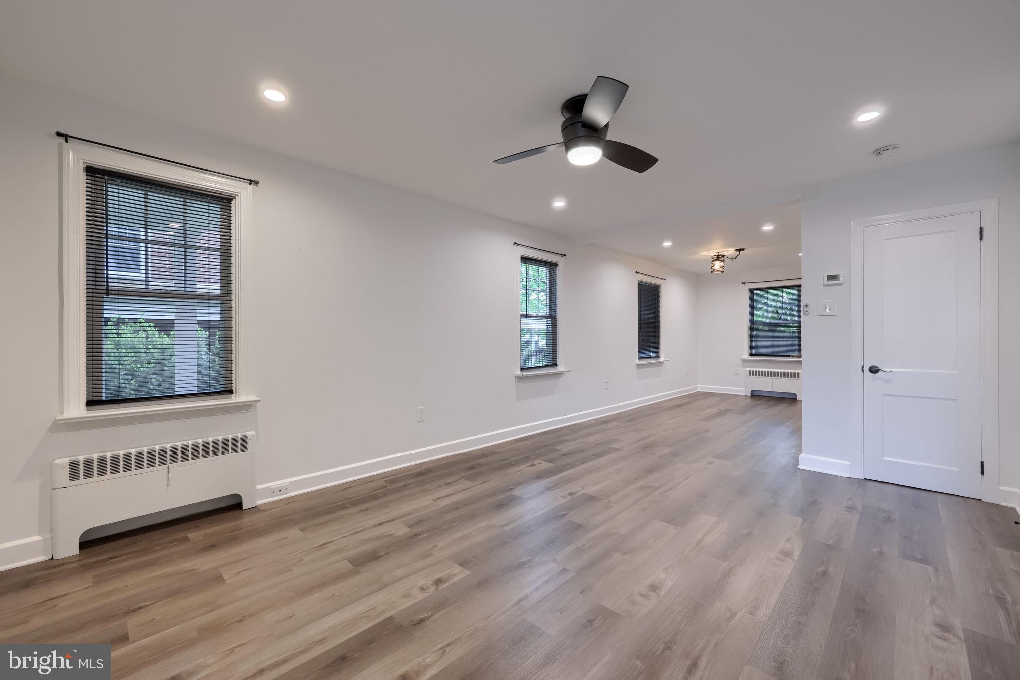 HAMILTON PARK - Residential