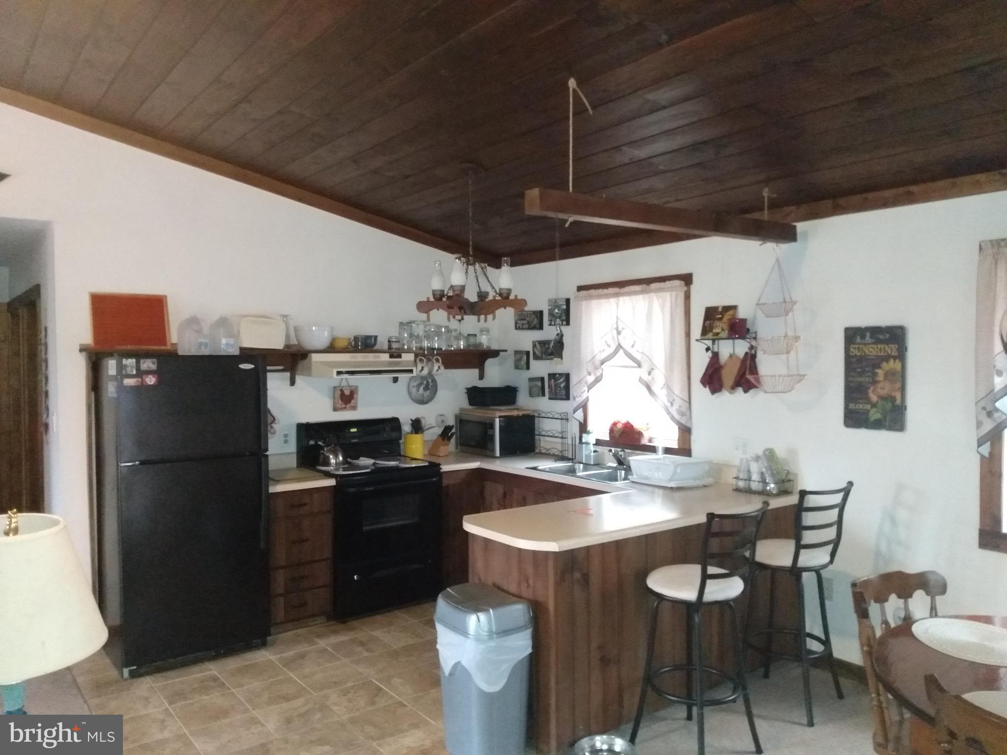 ROUSE MOUNTAIN - Residential