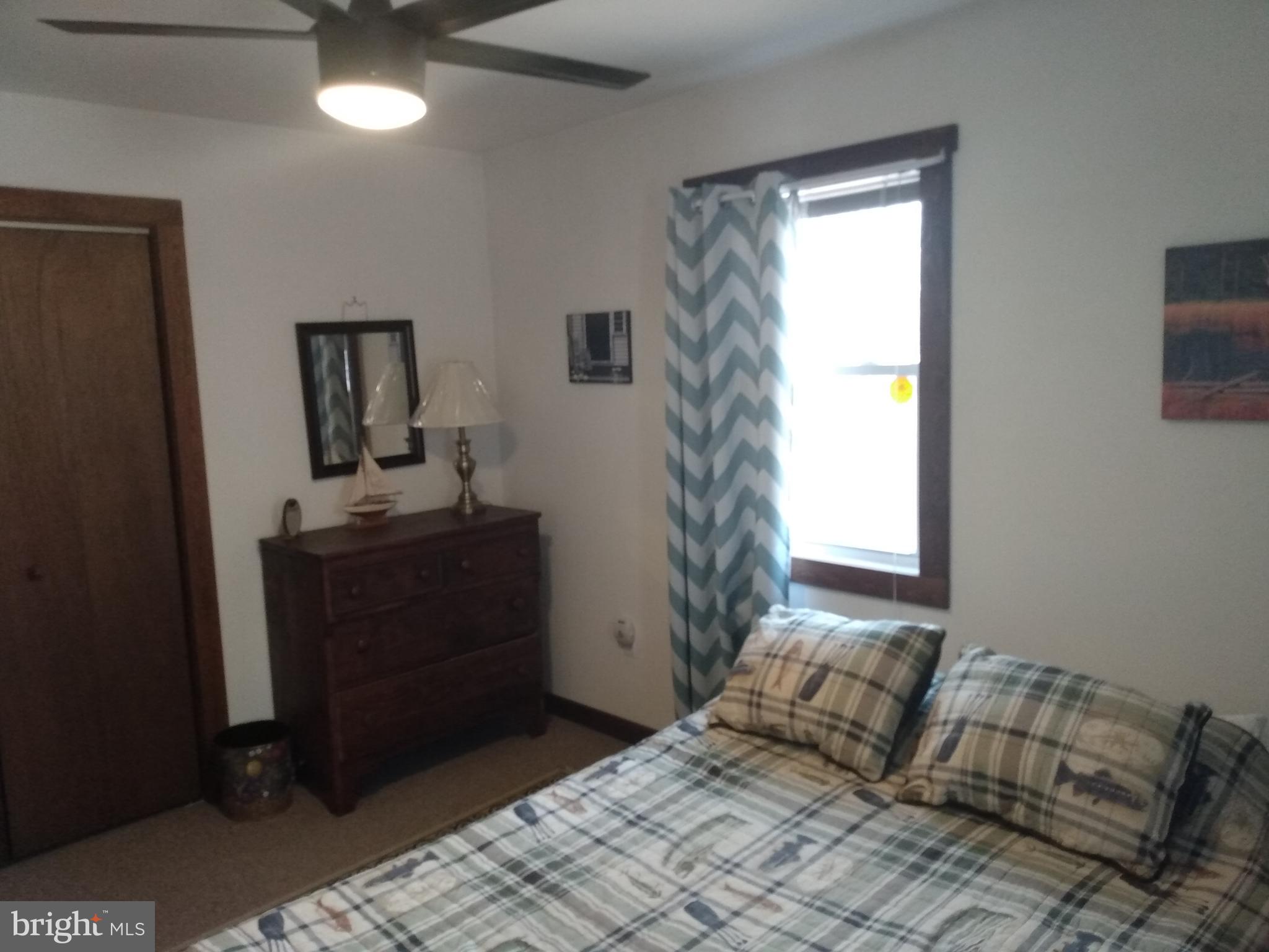 ROUSE MOUNTAIN - Residential