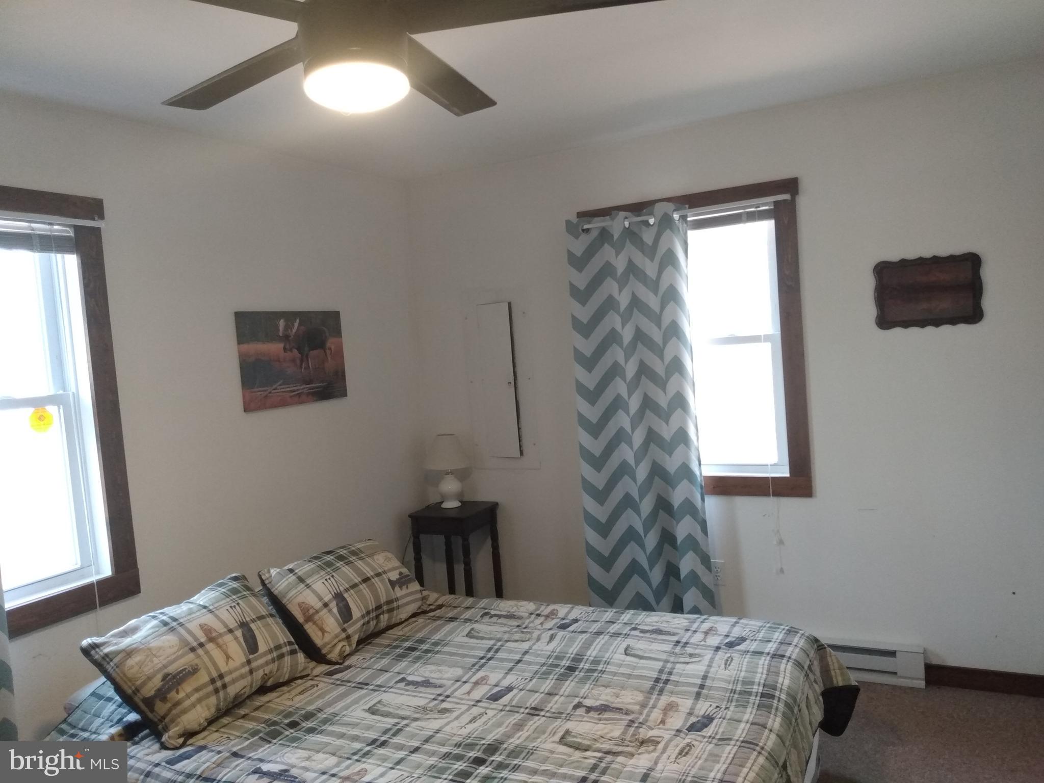 ROUSE MOUNTAIN - Residential