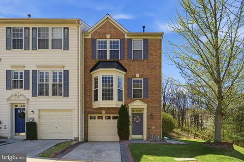 Condo For Sale - 13108 Bridger Drive #121<br/> GERMANTOWN, MD 20874