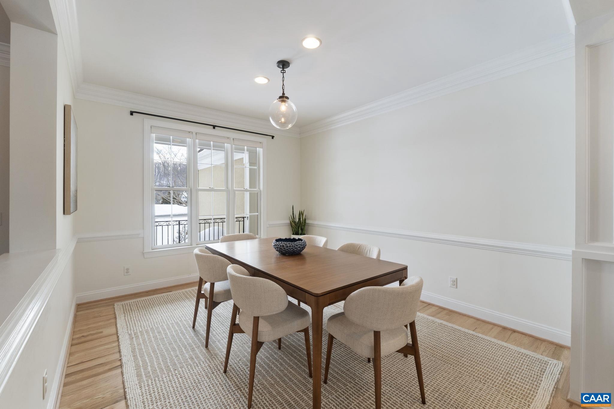 THE ROCKS - Residential