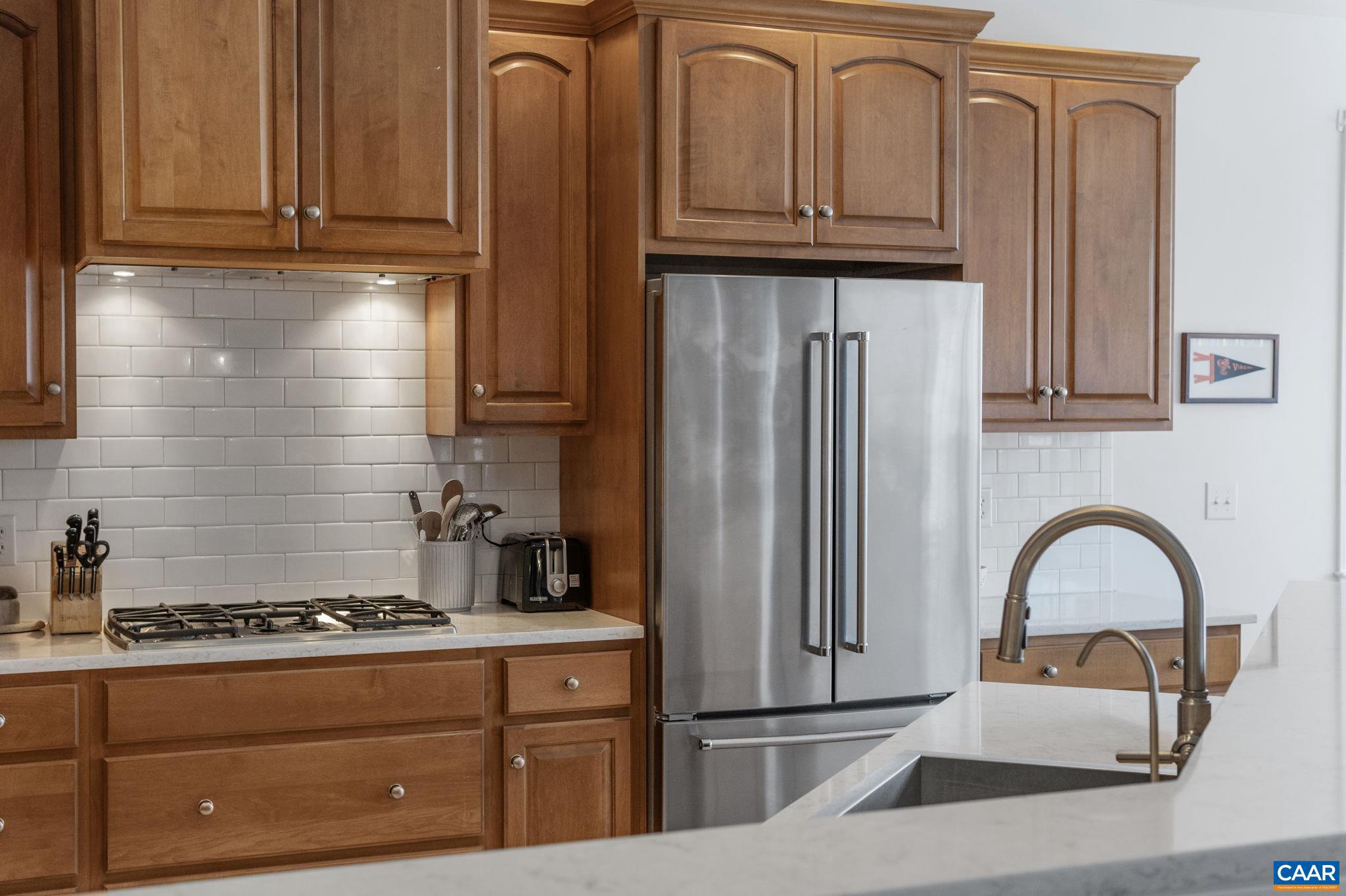 THE ROCKS - Residential