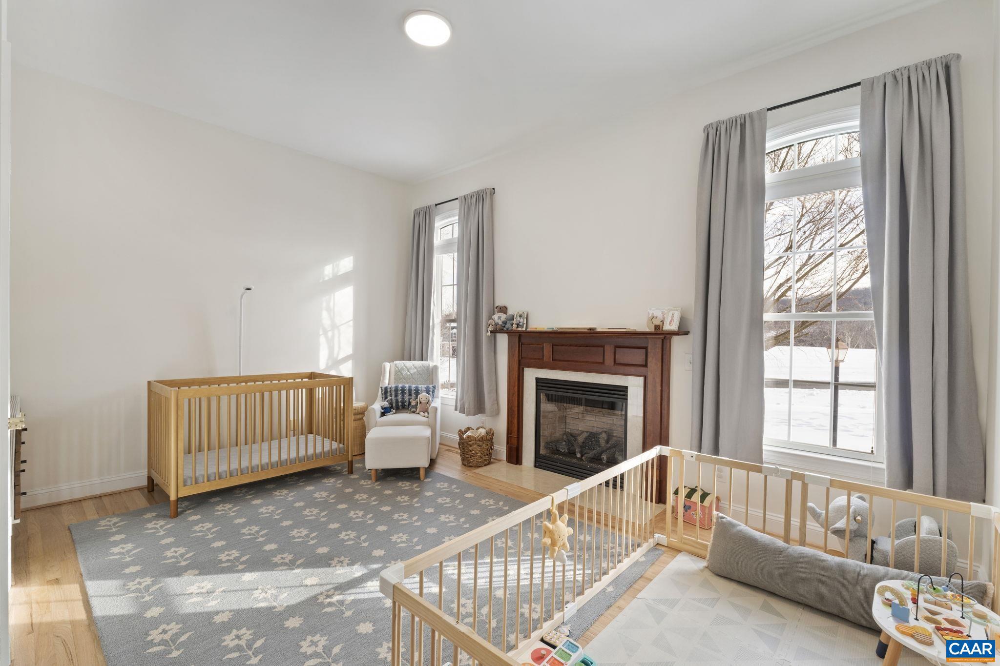 THE ROCKS - Residential