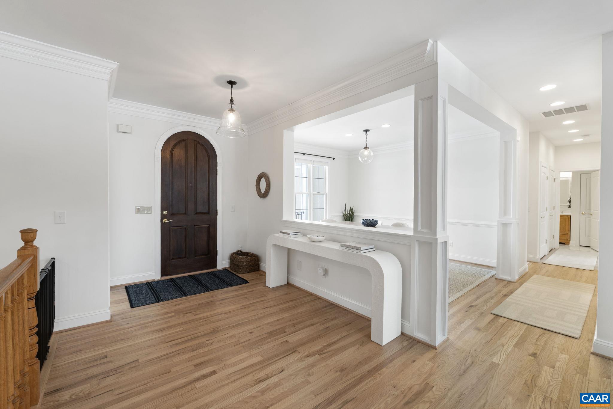 THE ROCKS - Residential