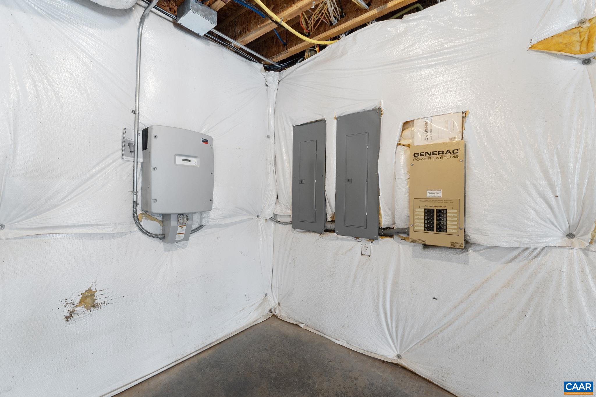 THE ROCKS - Residential