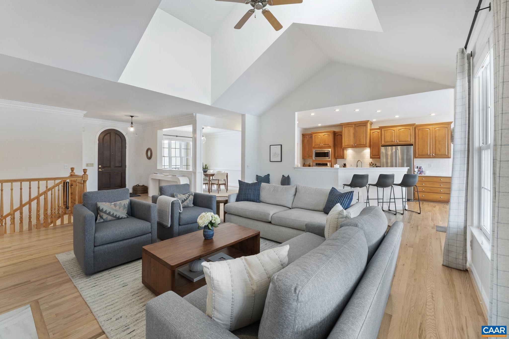 THE ROCKS - Residential