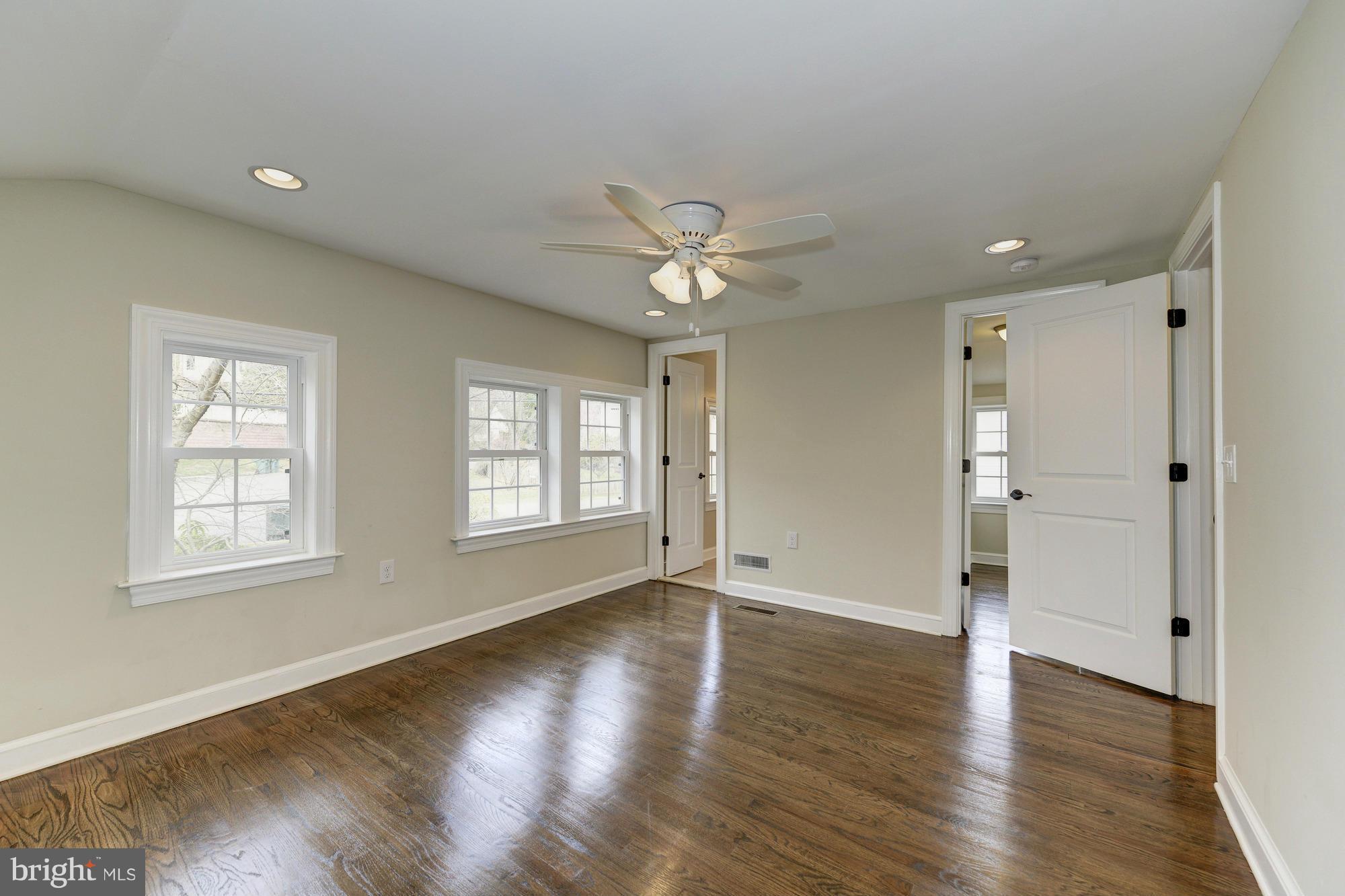 BEVERLY HILLS - Residential