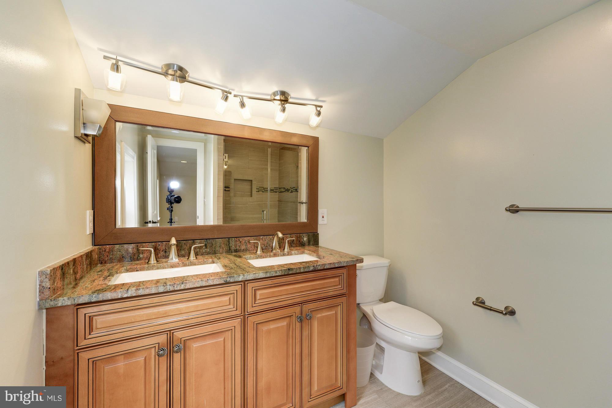 BEVERLY HILLS - Residential