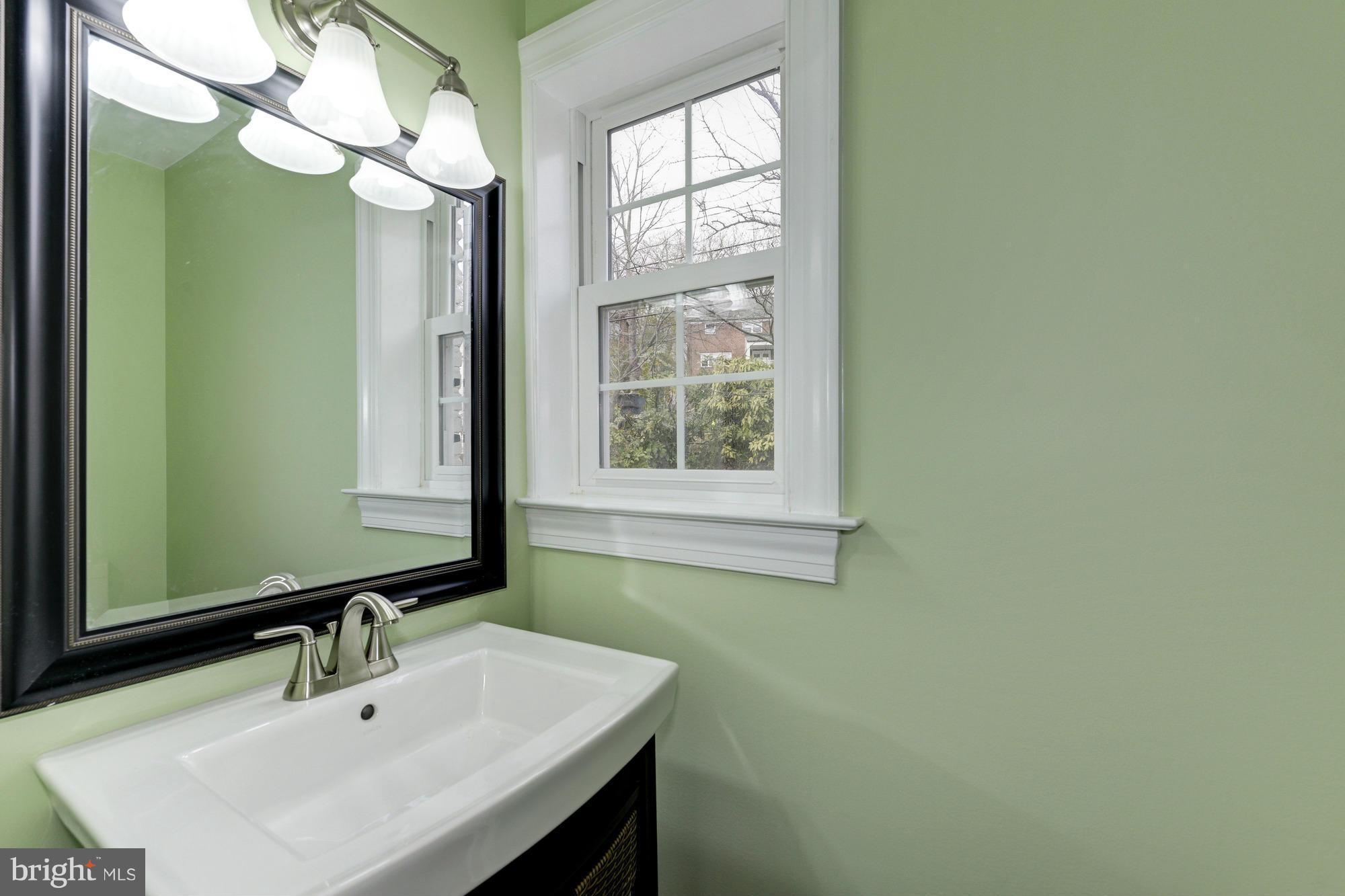 BEVERLY HILLS - Residential