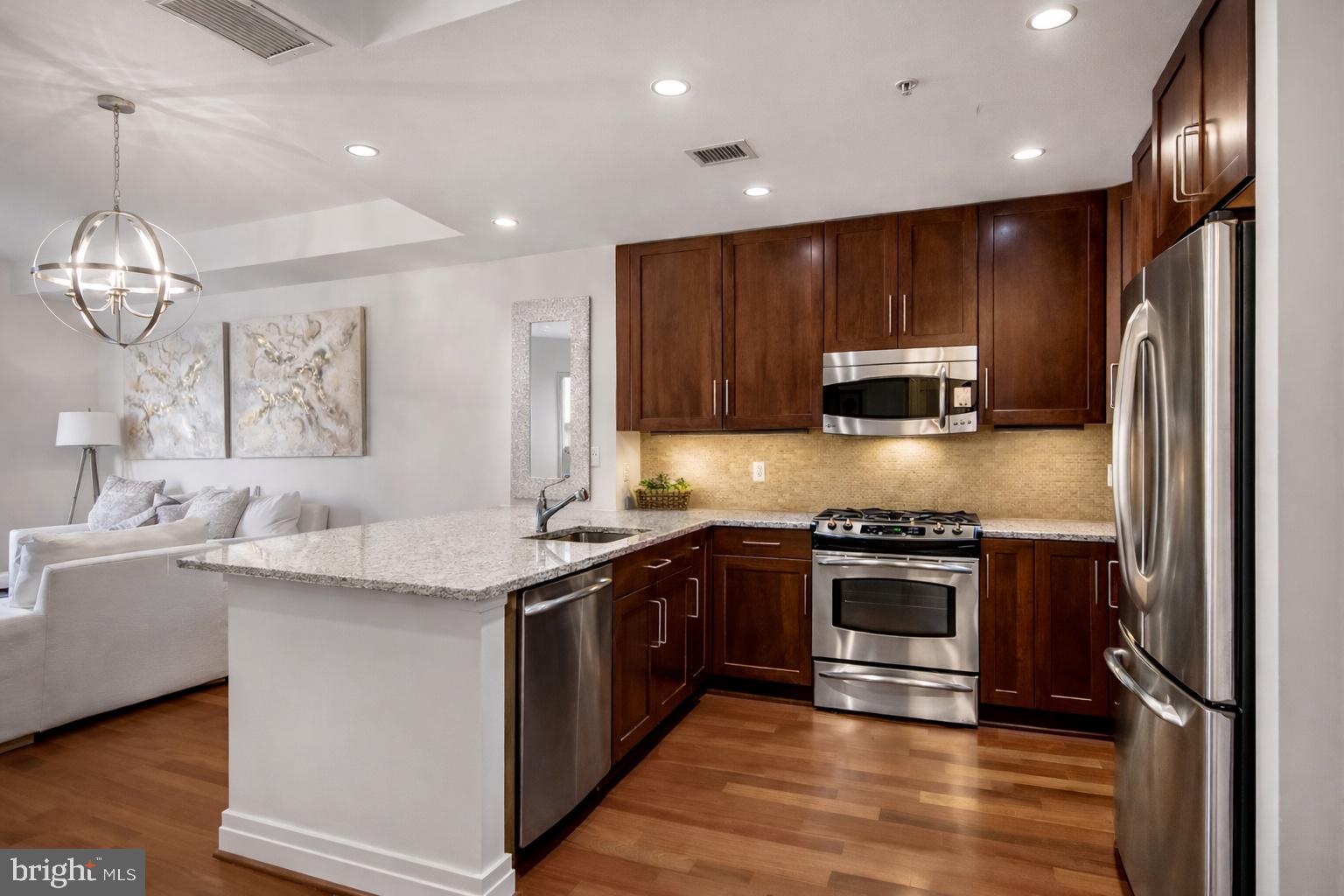 8220 CRESTWOOD HEIGHTS DRIVE 314