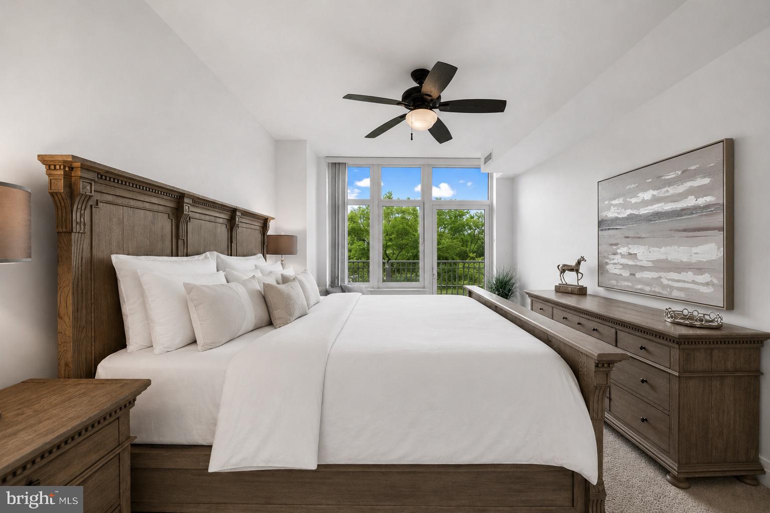 ONE PARK CREST CONDOMINIUM - Residential