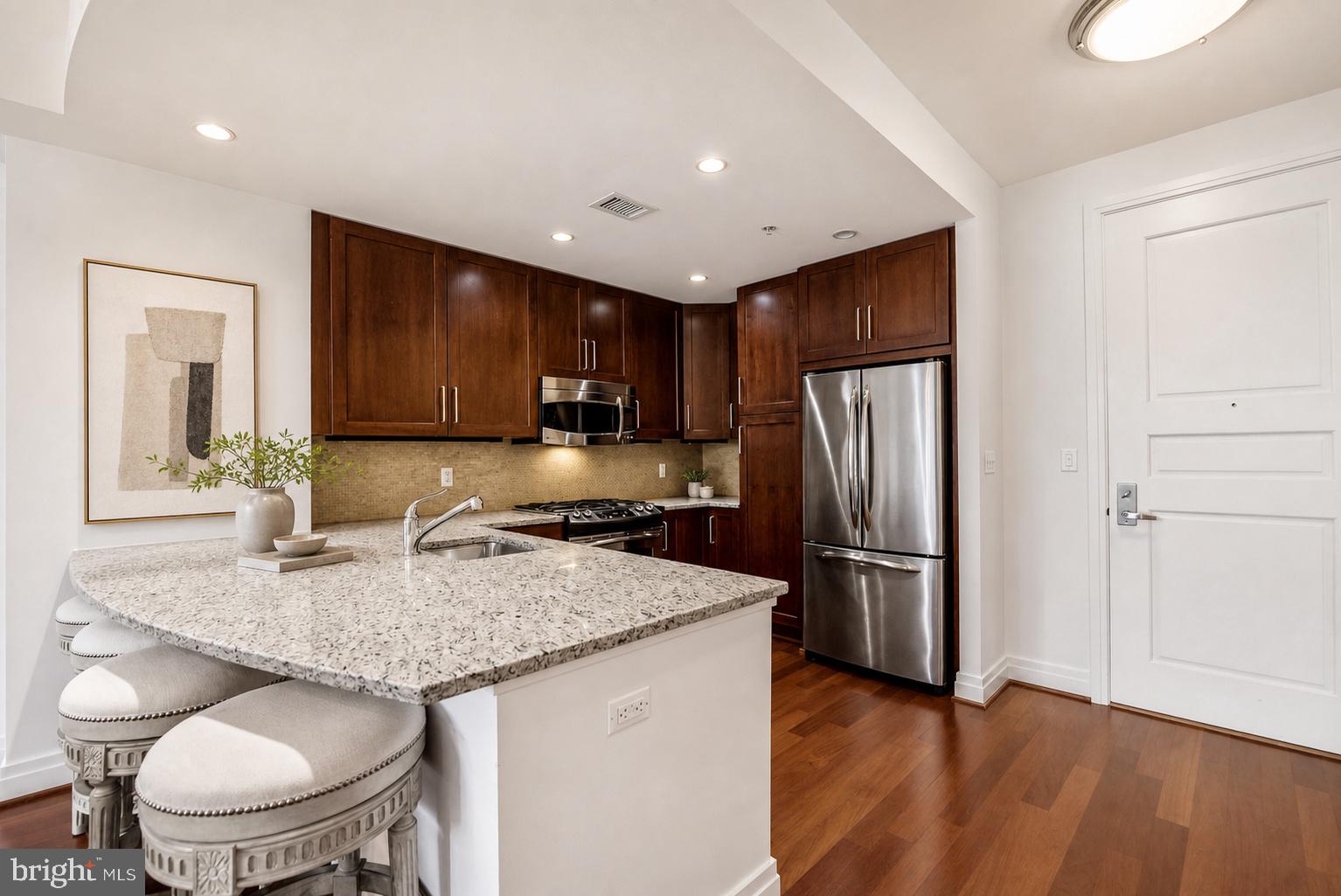 8220 CRESTWOOD HEIGHTS DRIVE 314